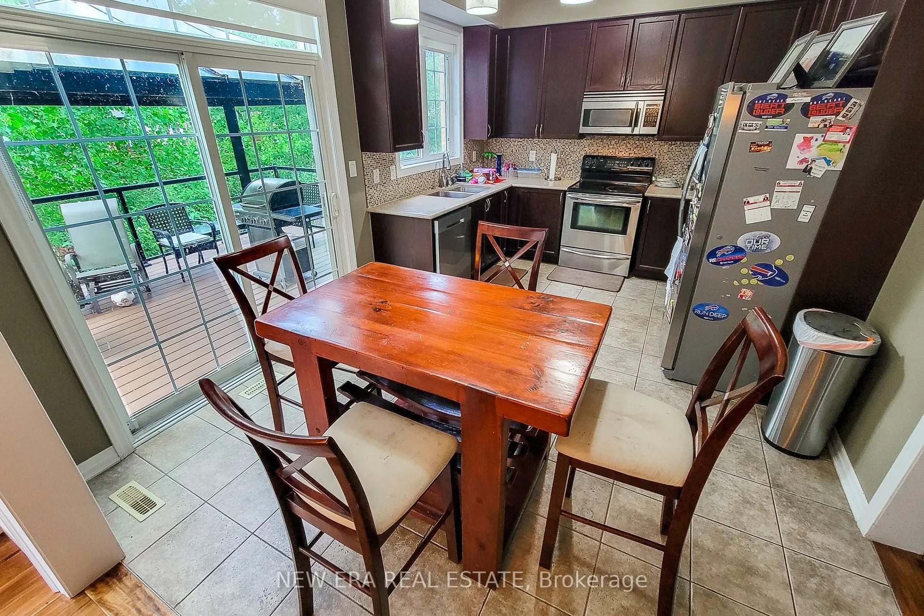 128 Montreal Circle