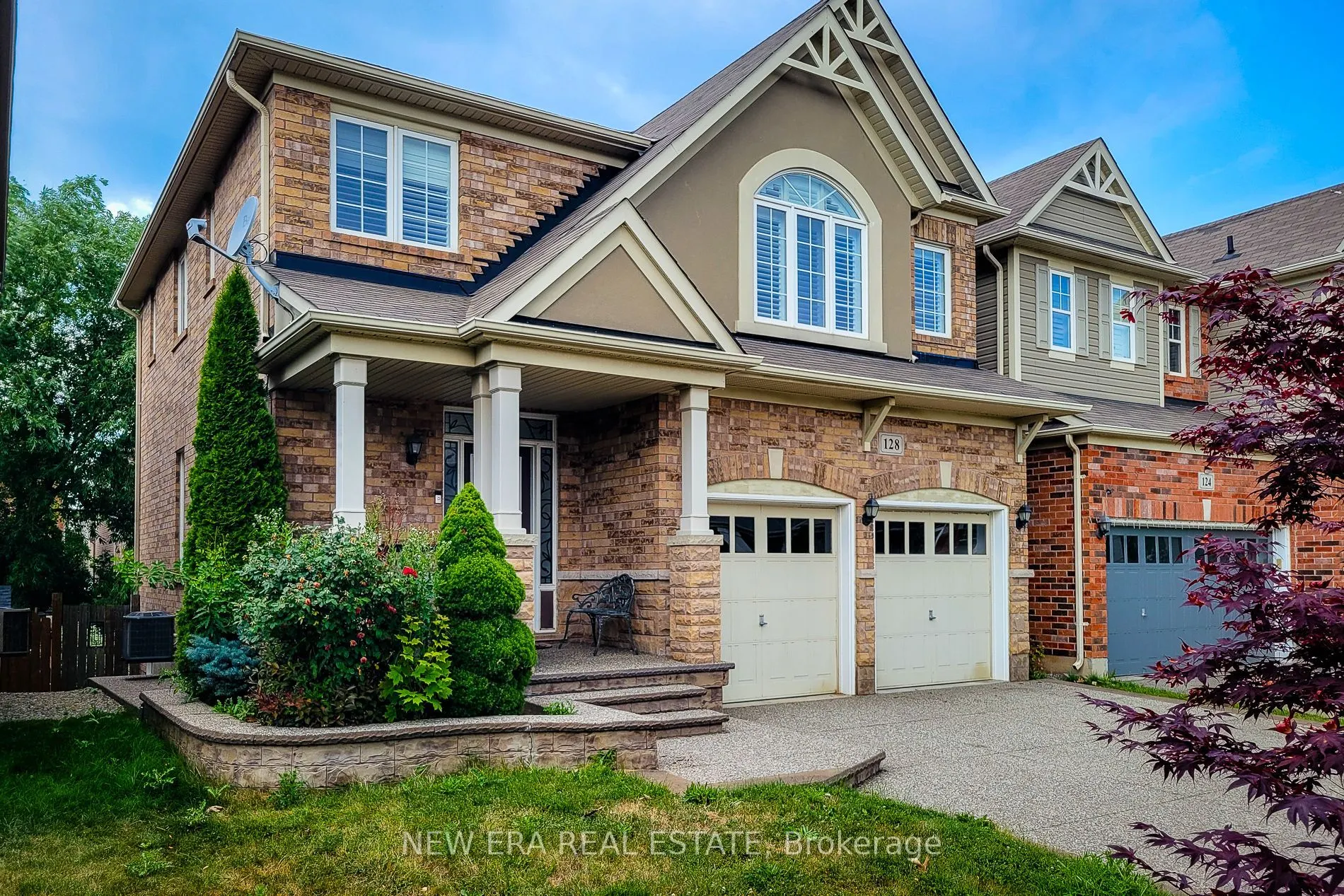 128 Montreal Circle