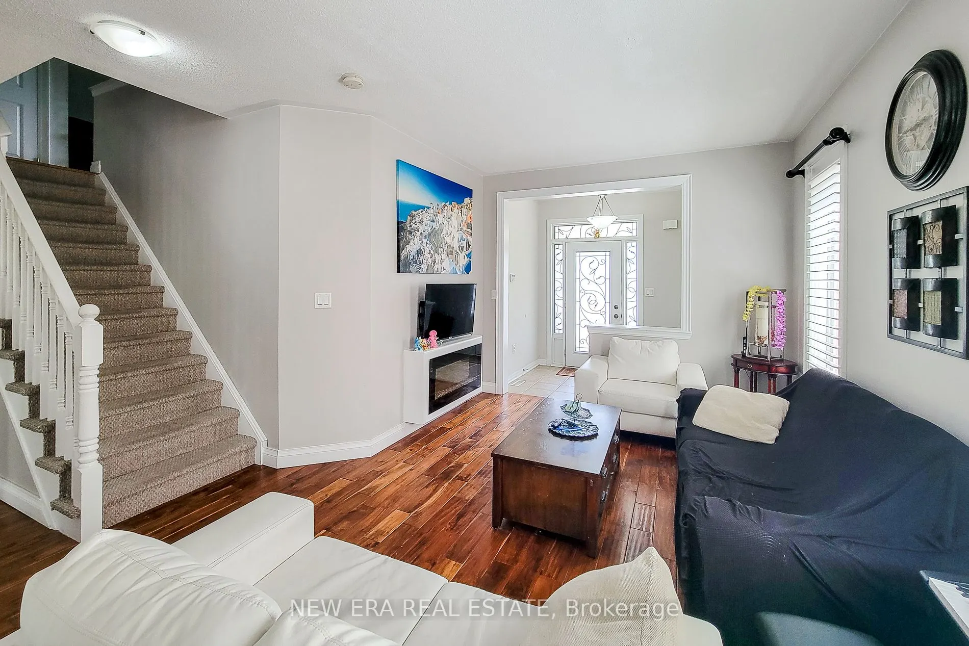 128 Montreal Circle