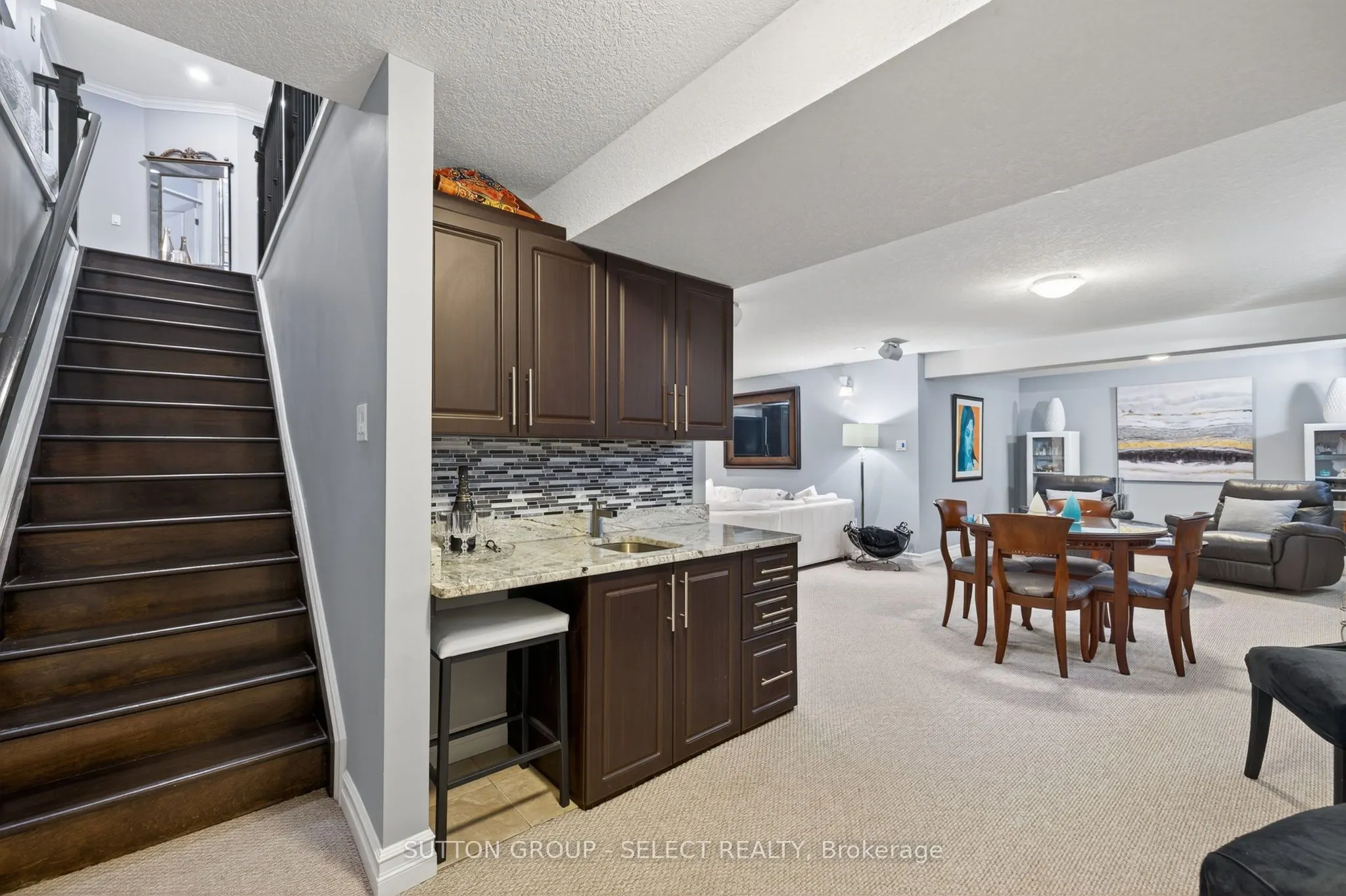 3383 Pioneer Parkway