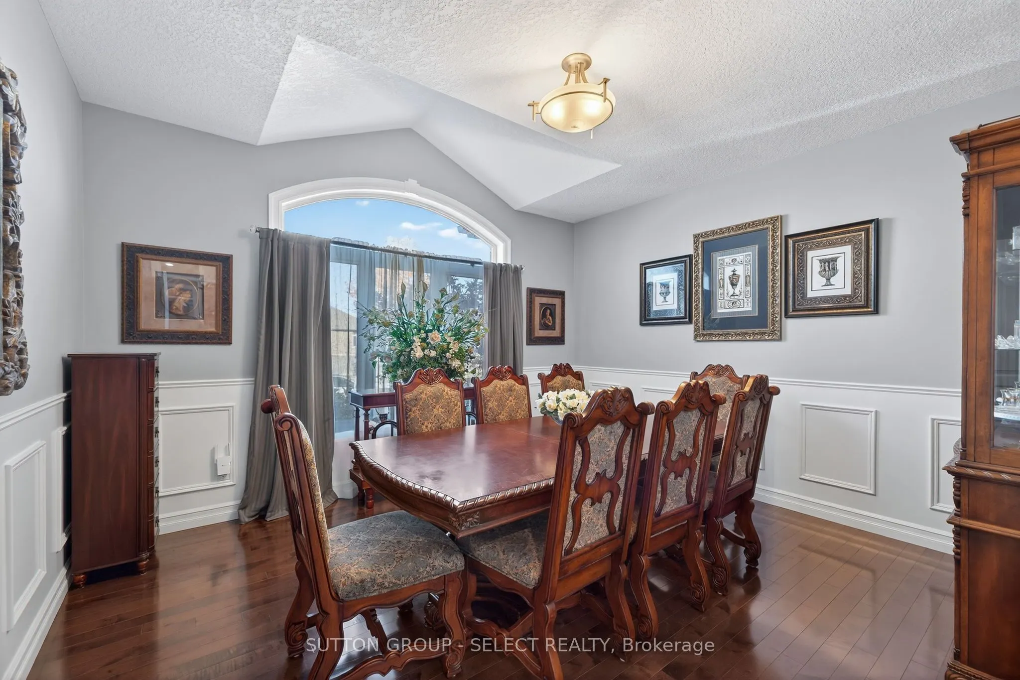 3383 Pioneer Parkway