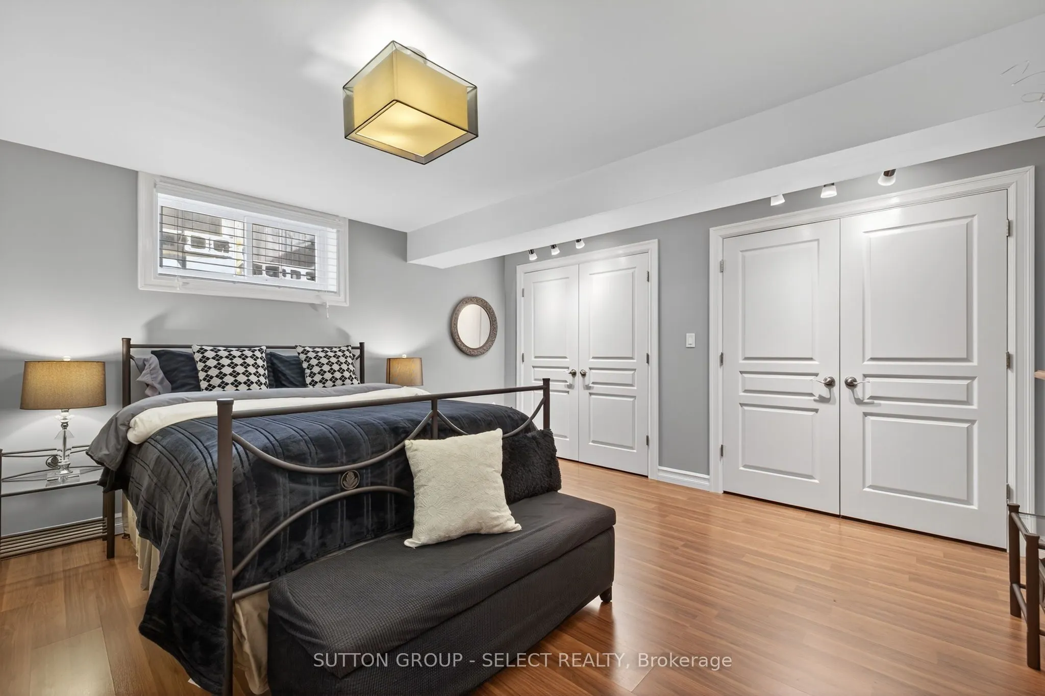 3383 Pioneer Parkway