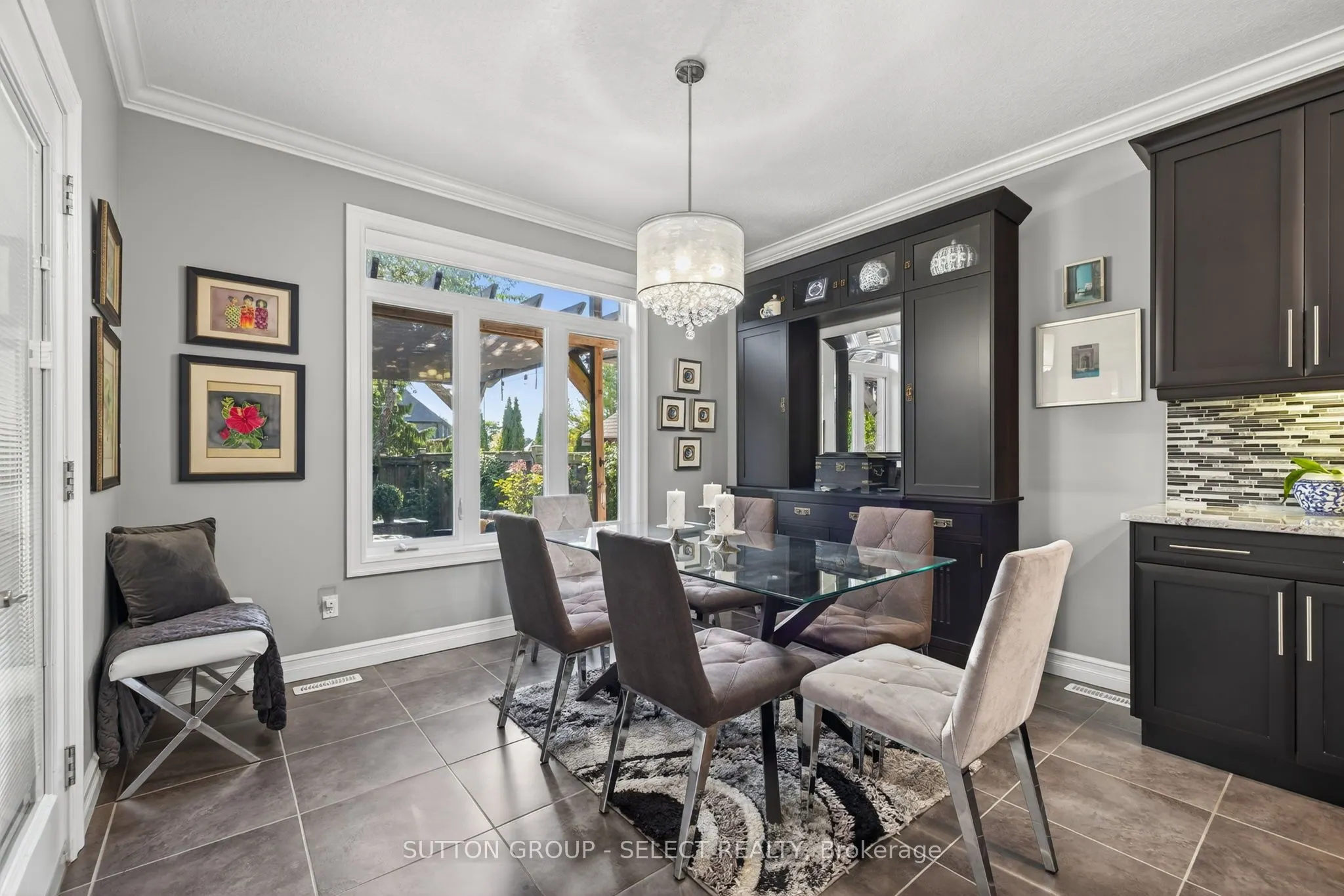 3383 Pioneer Parkway