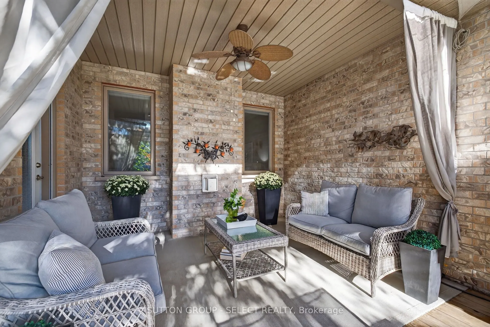 3383 Pioneer Parkway