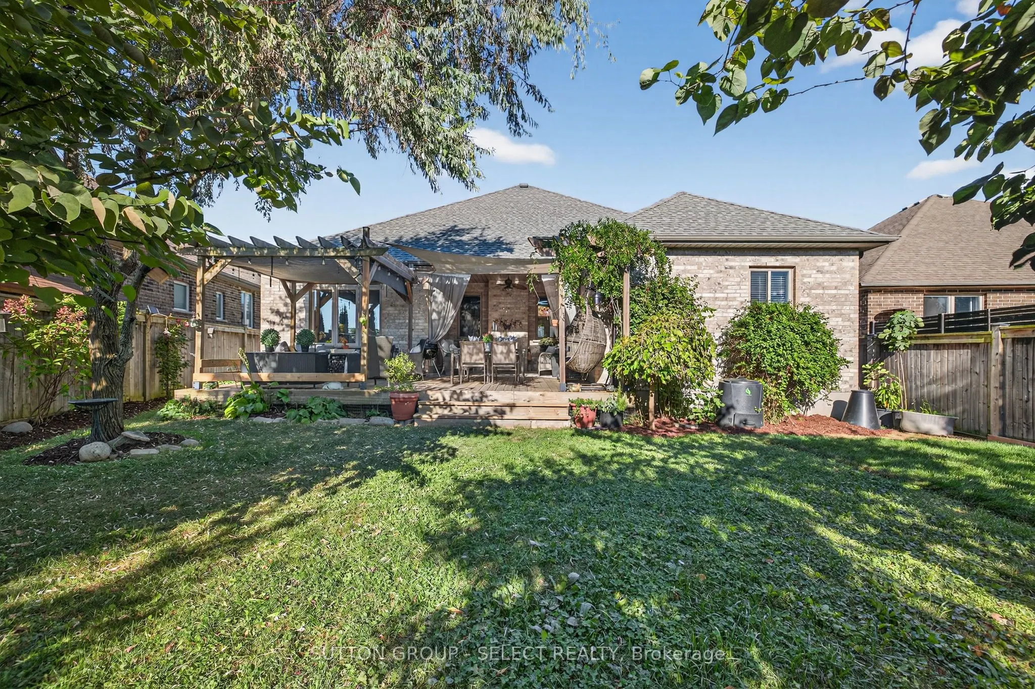 3383 Pioneer Parkway