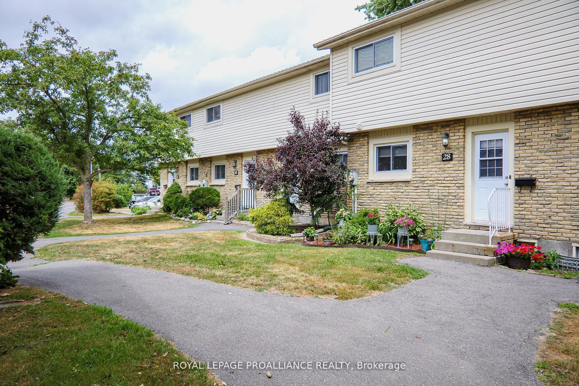 161 Bay Street, #28