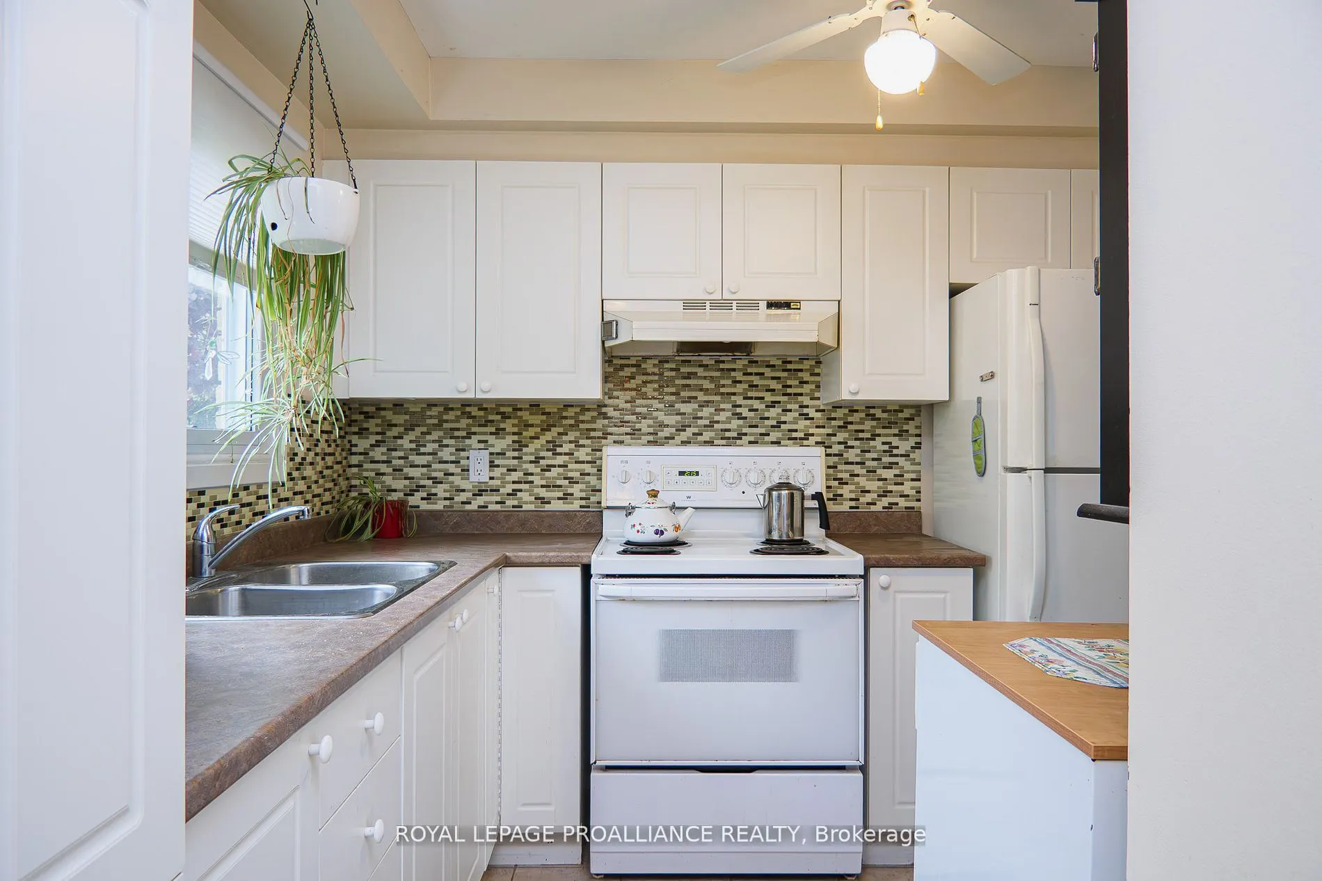 161 Bay Street, #28