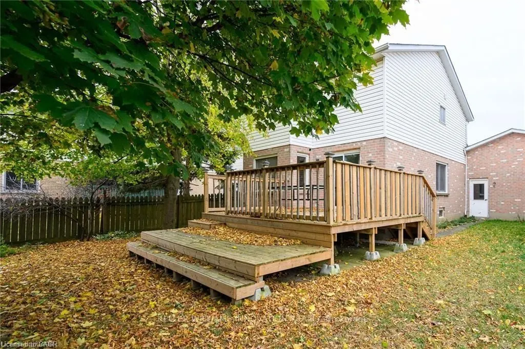8 Buss Court