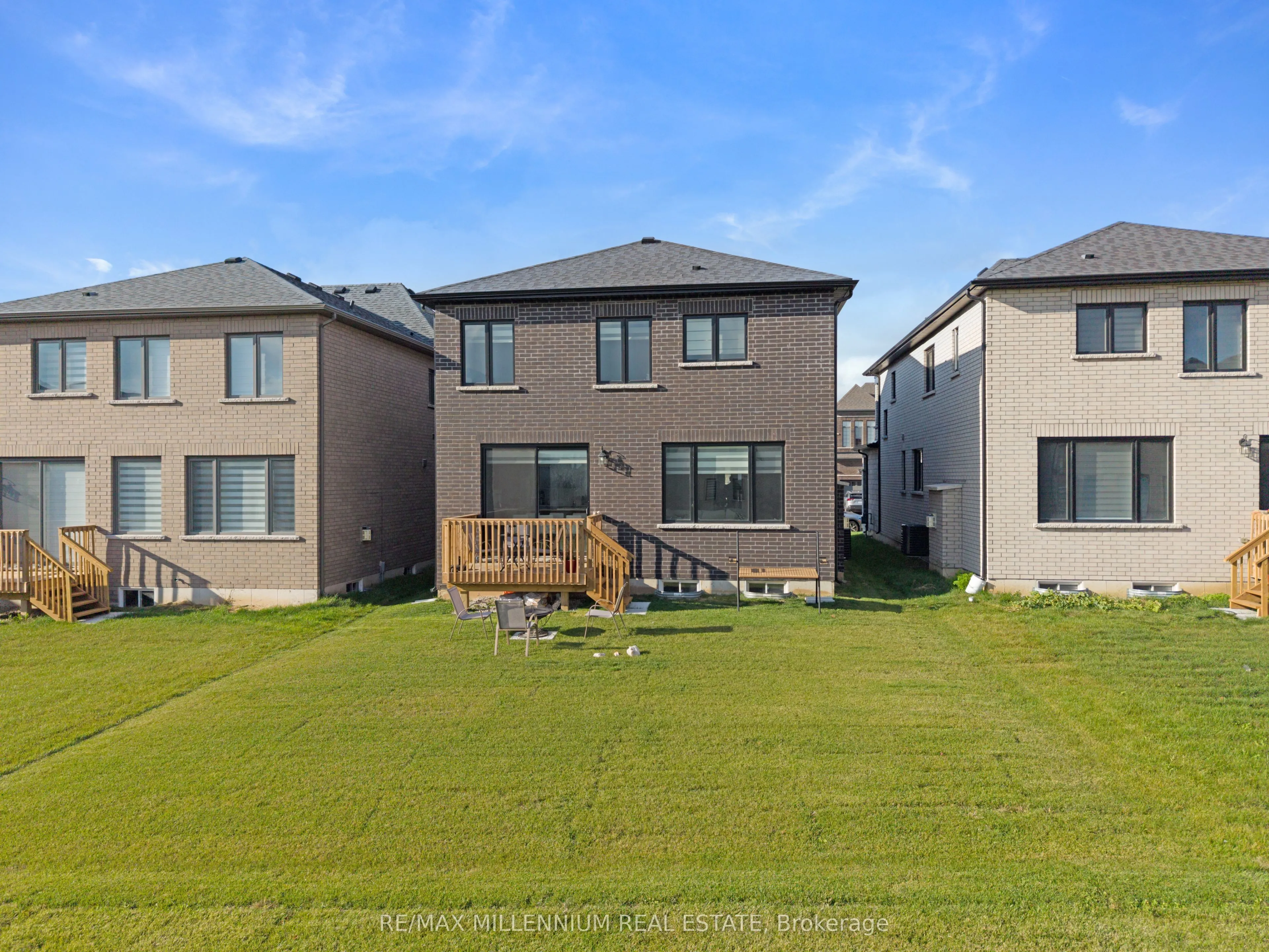 816 Knights Lane