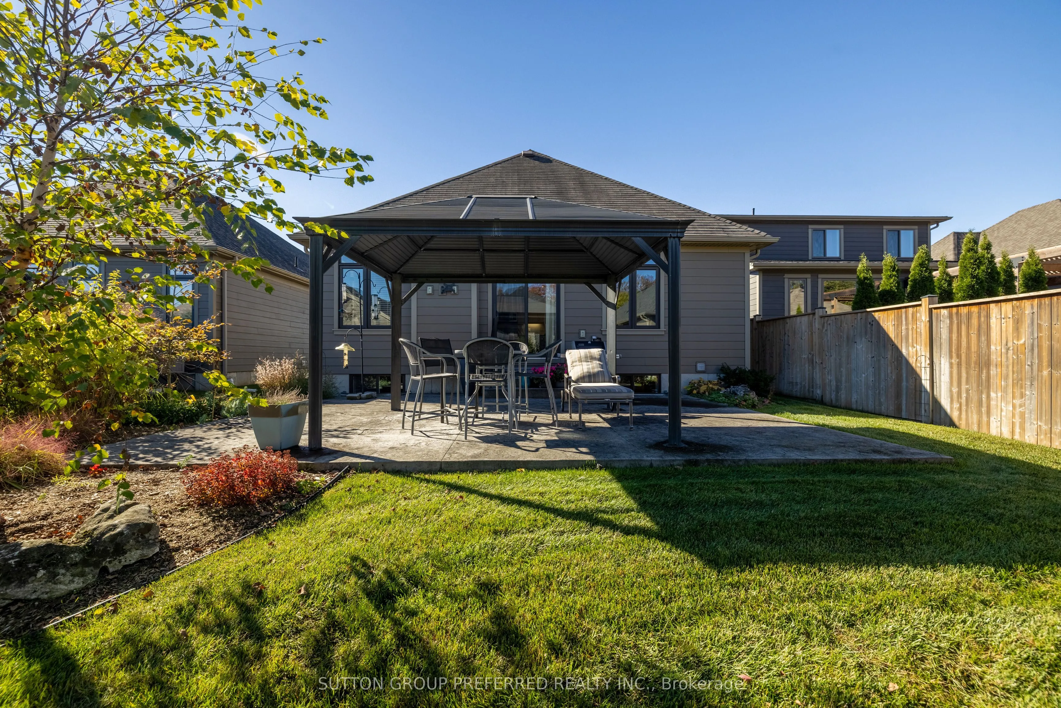 4700 Hamilton Road, #6