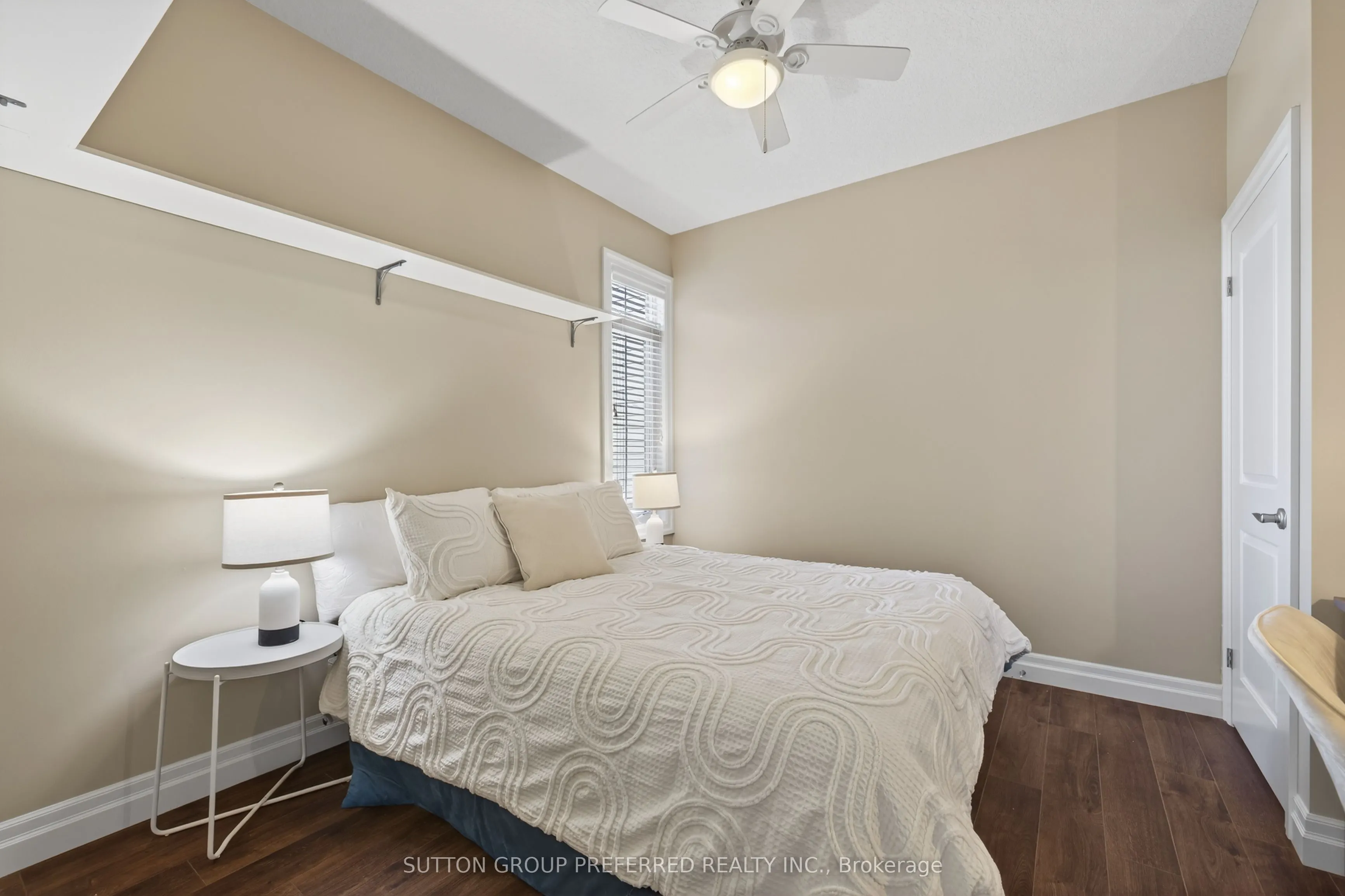 4700 Hamilton Road, #6