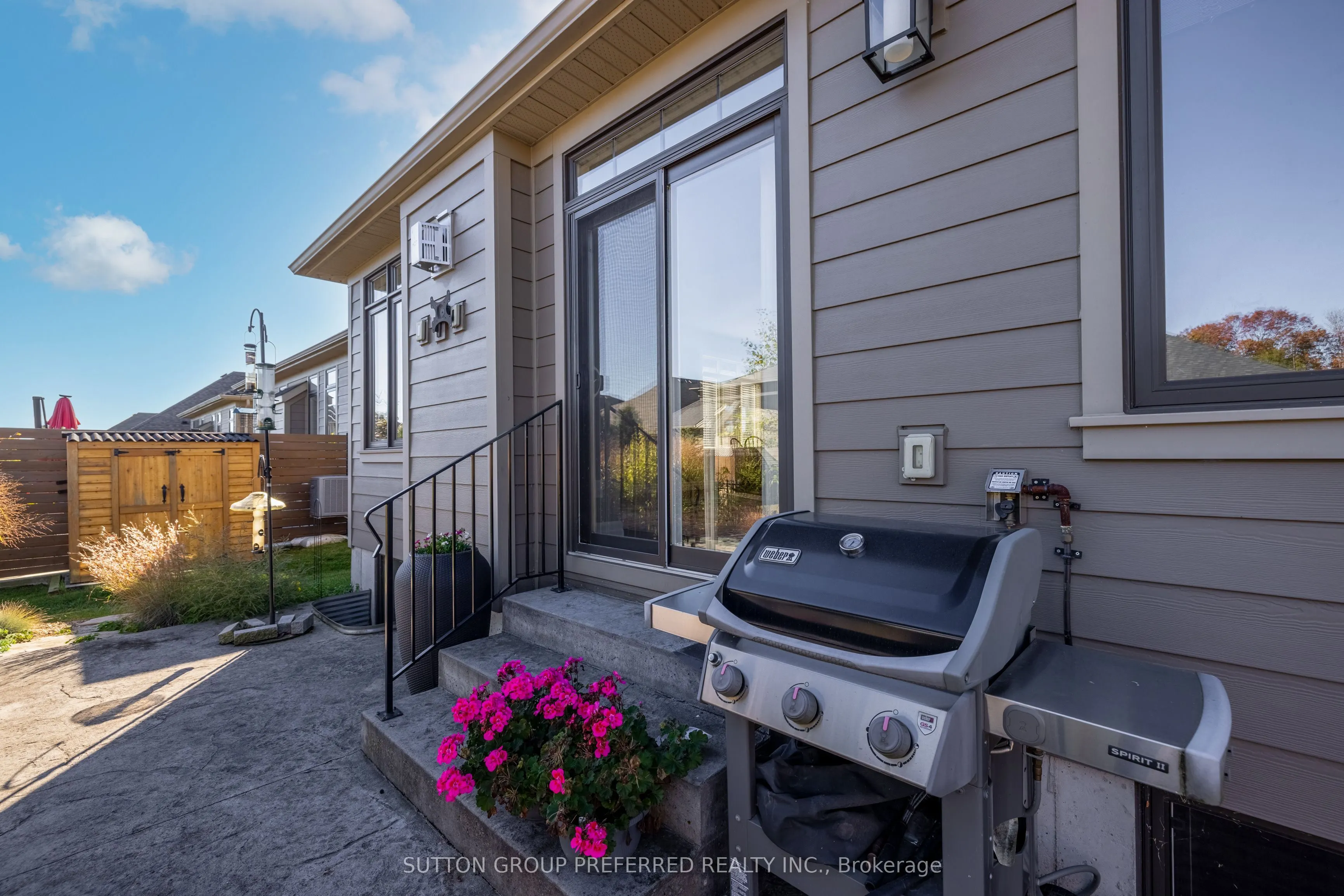 4700 Hamilton Road, #6