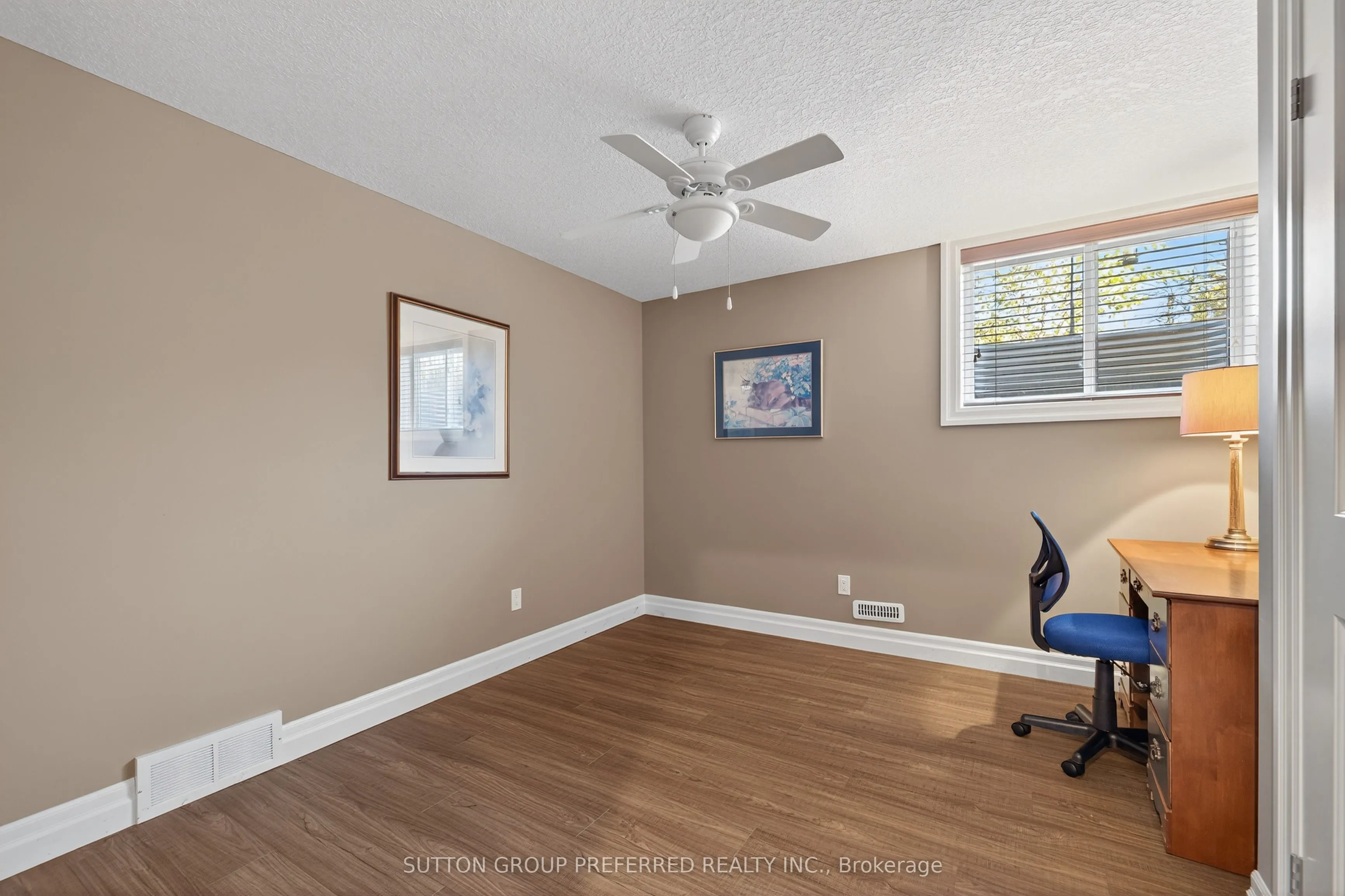 4700 Hamilton Road, #6
