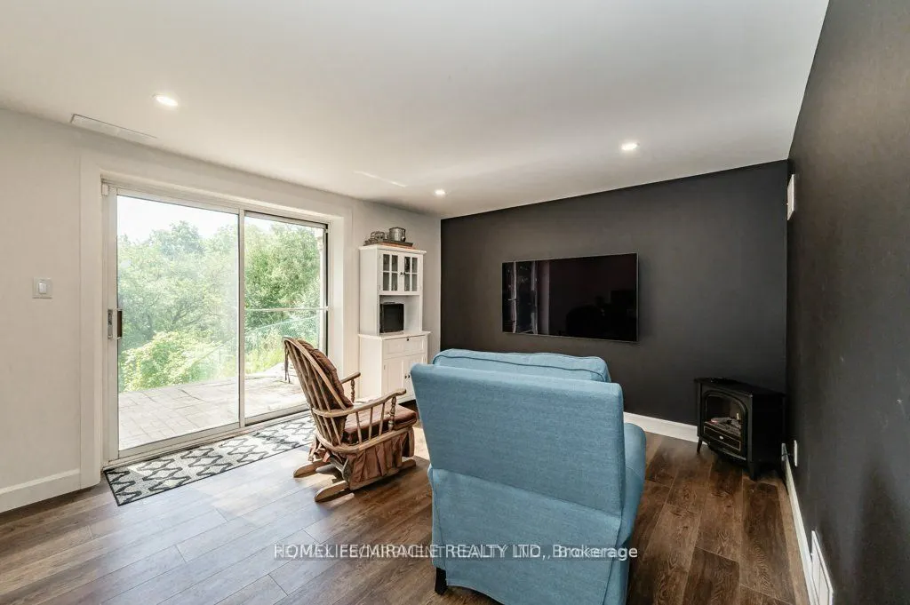 159 Old Carriage Drive
