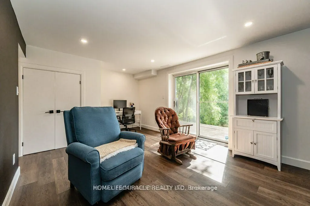 159 Old Carriage Drive