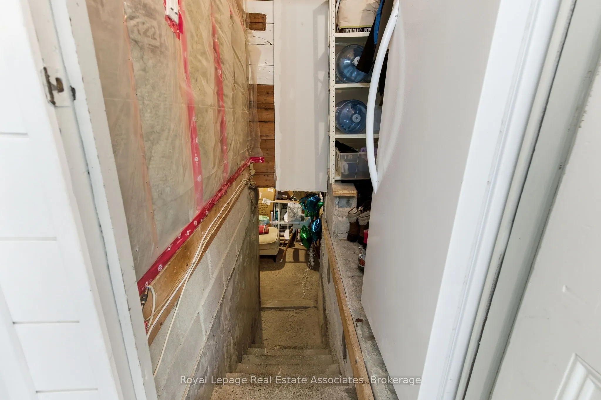 3 Shaw Avenue E