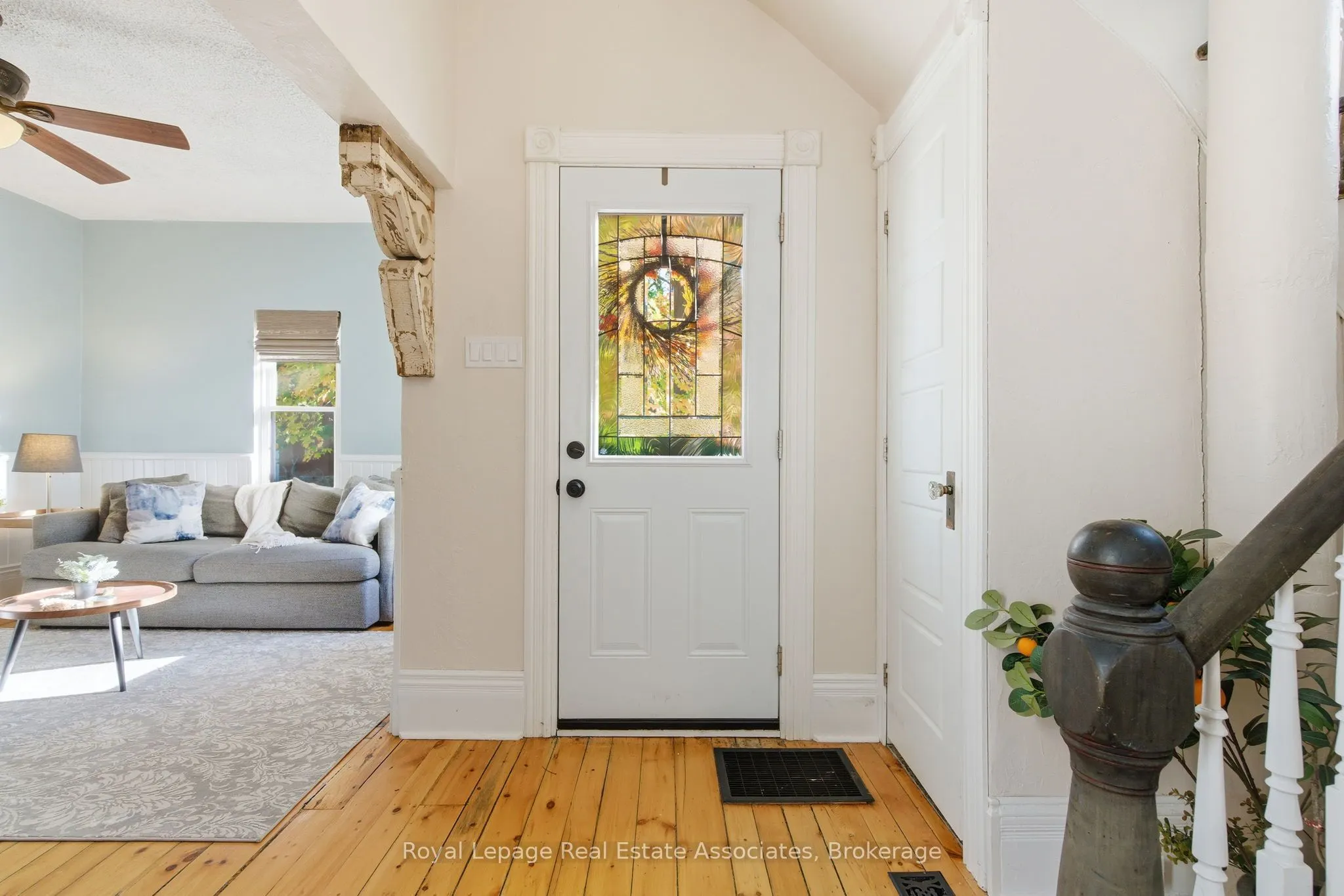 3 Shaw Avenue E