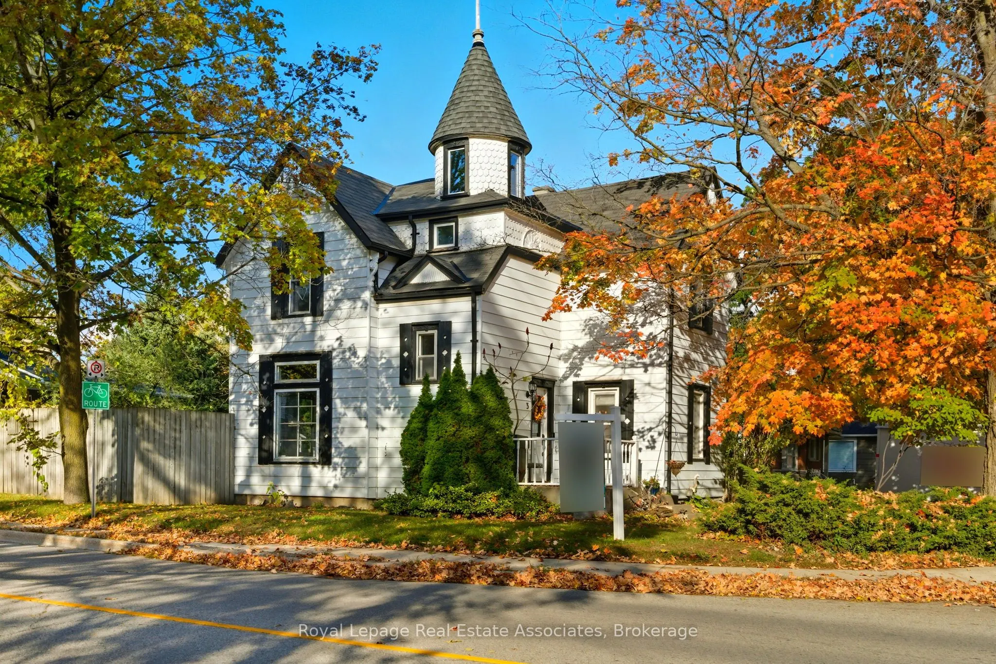 3 Shaw Avenue E