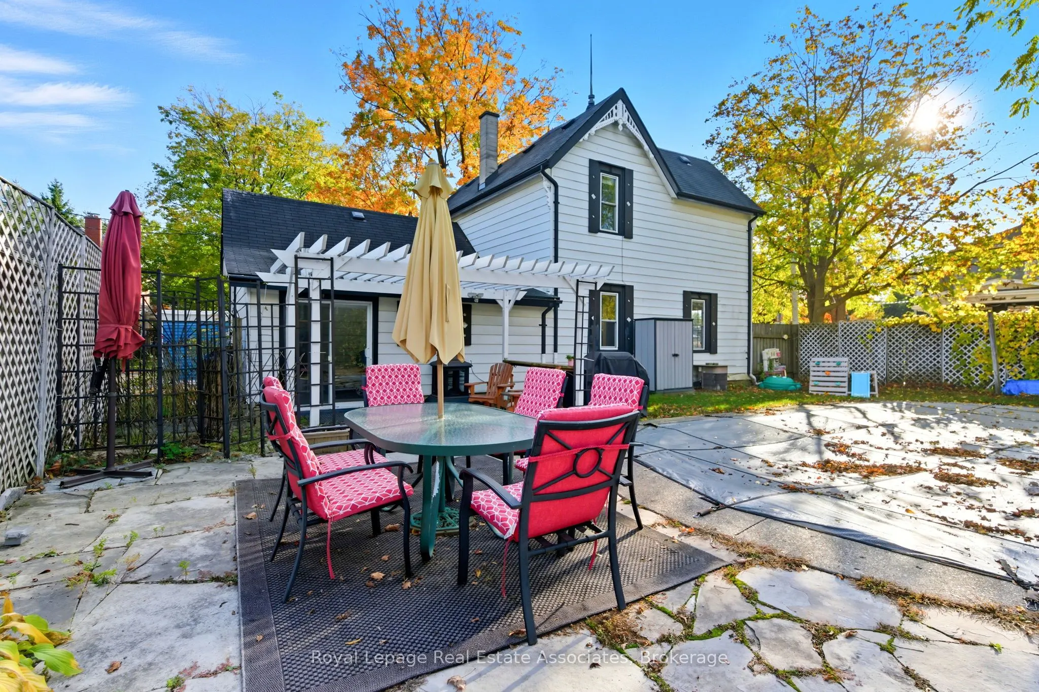 3 Shaw Avenue E
