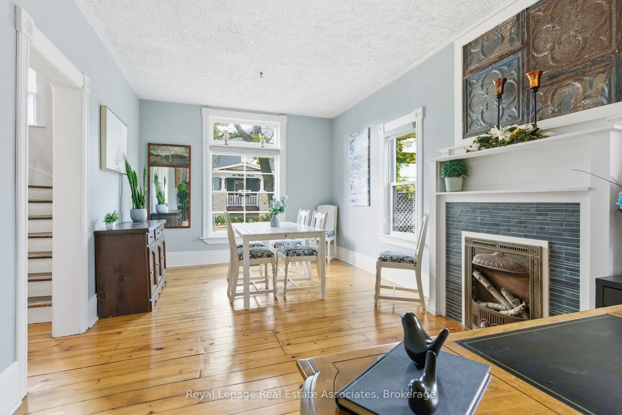 3 Shaw Avenue E
