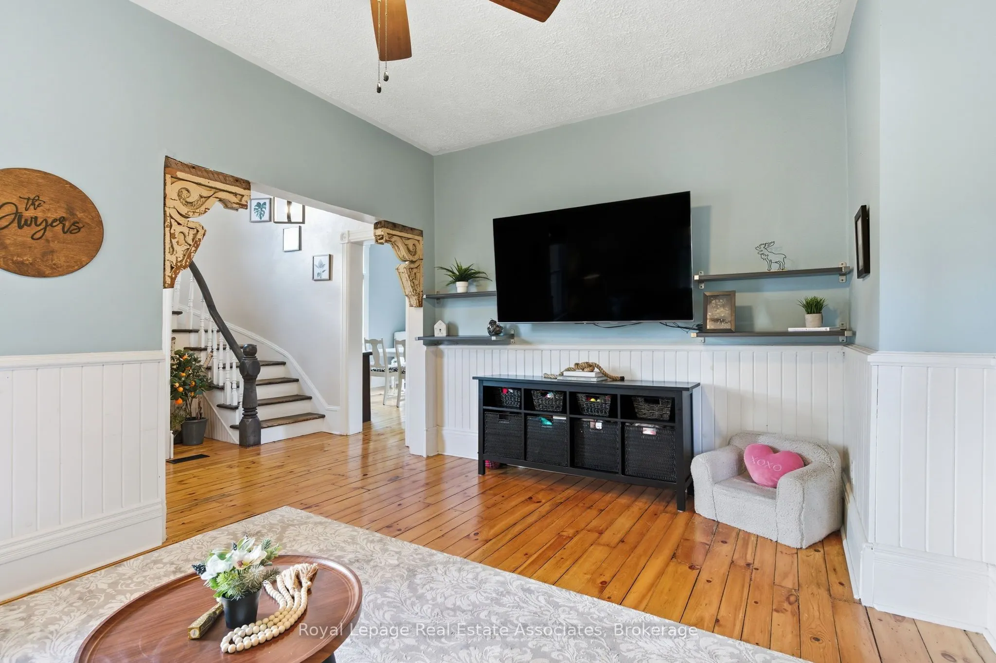 3 Shaw Avenue E