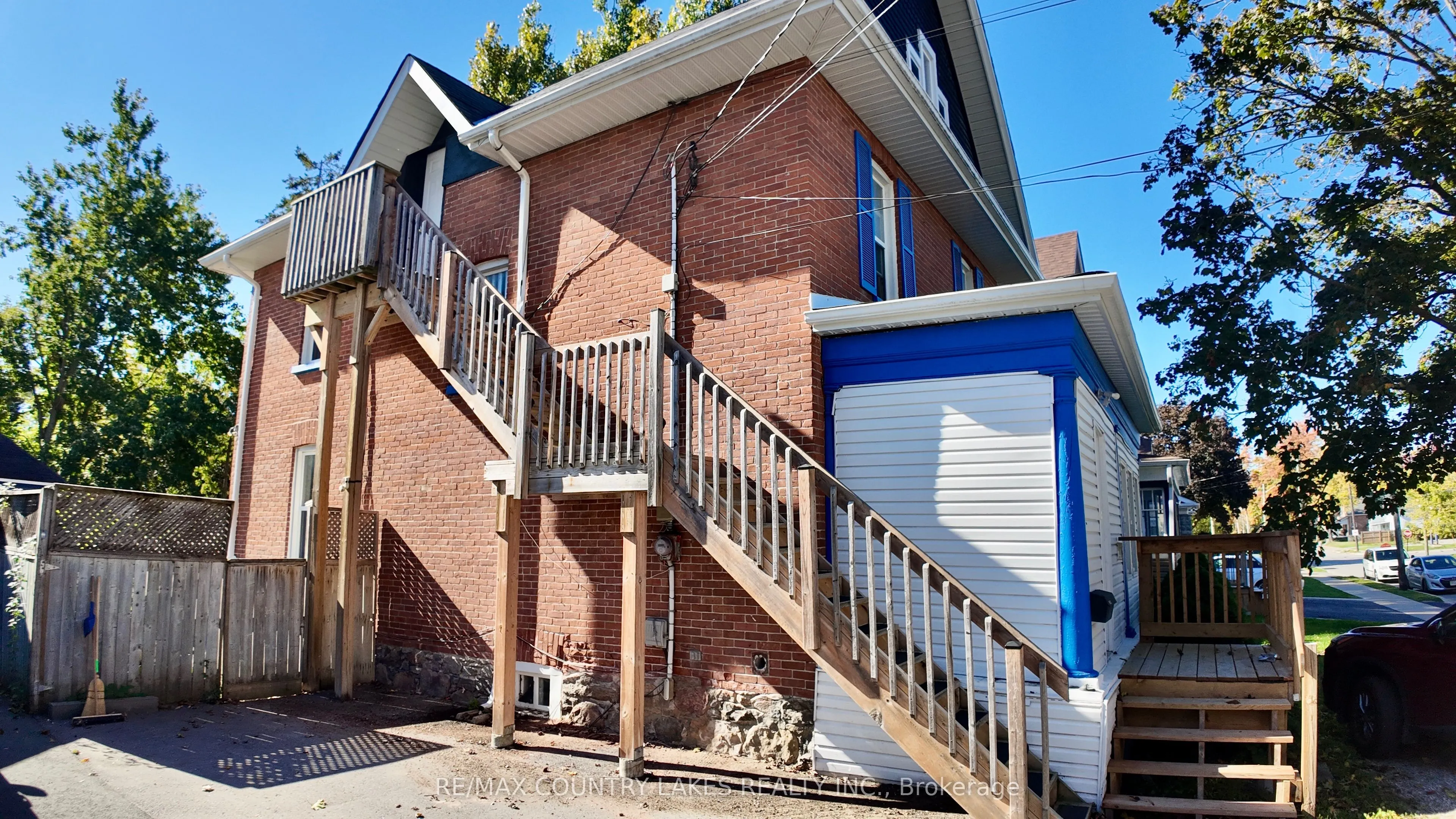 7 Melbourne Street E