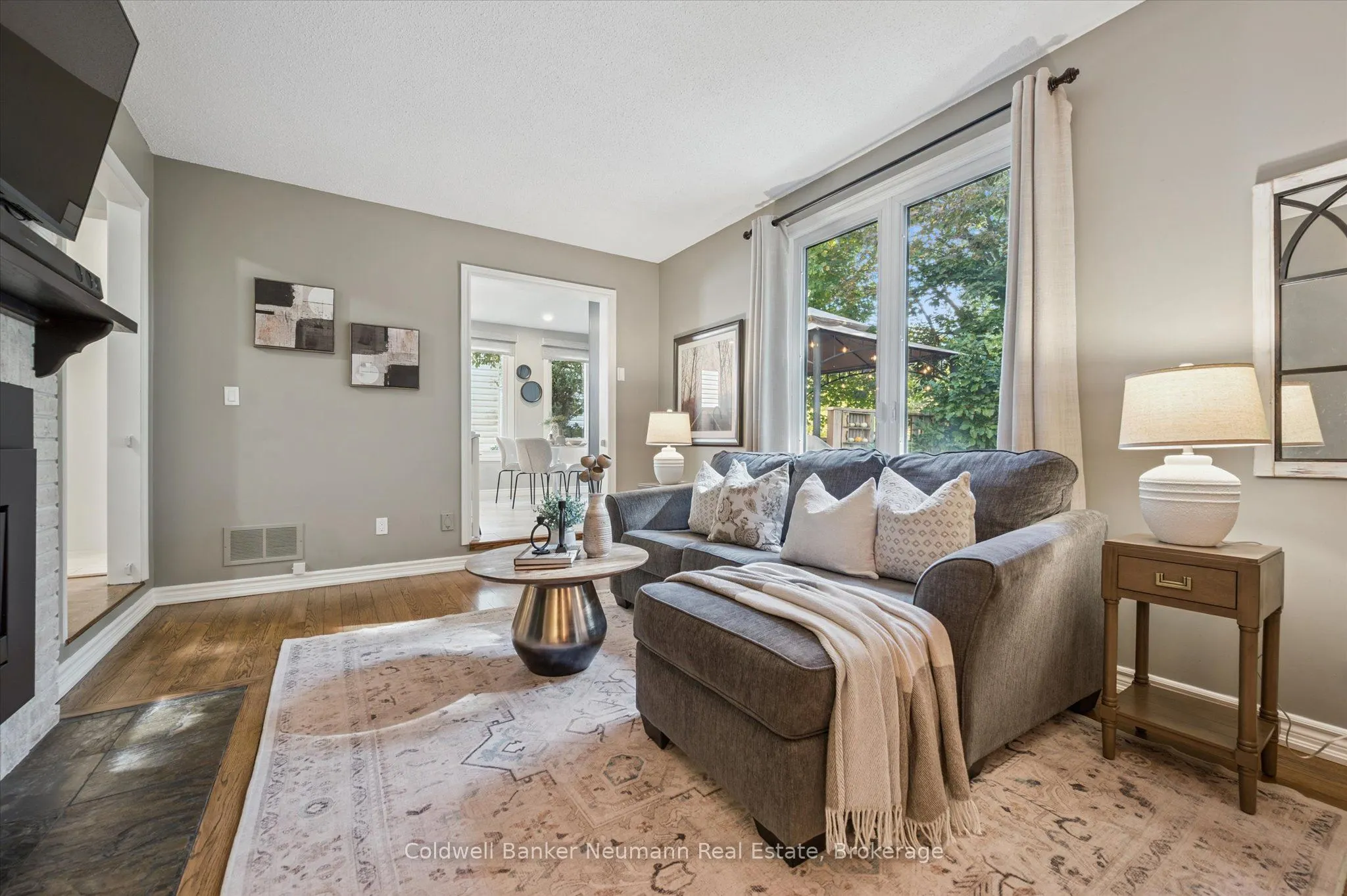 638 Holman Crescent