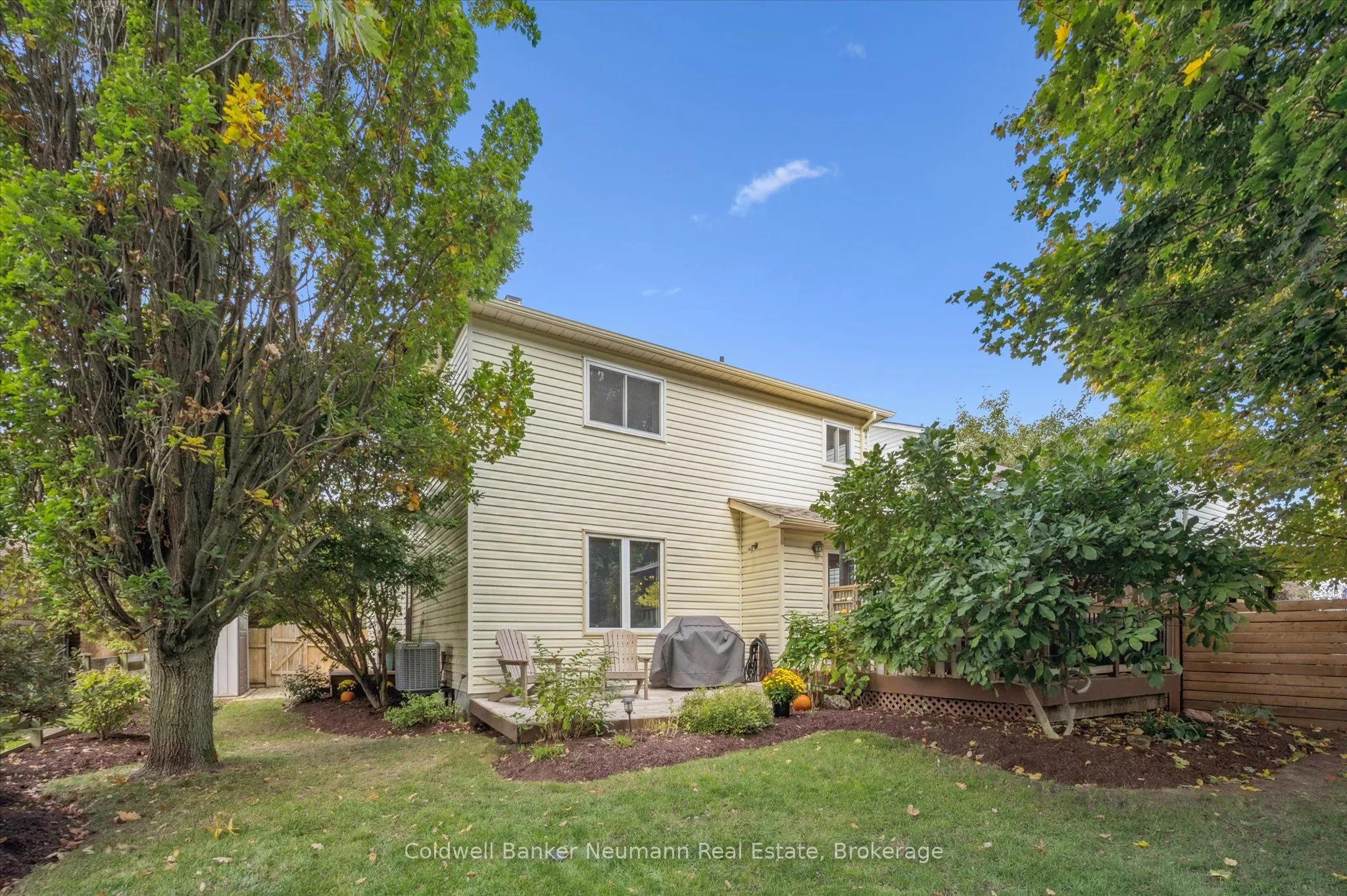 638 Holman Crescent