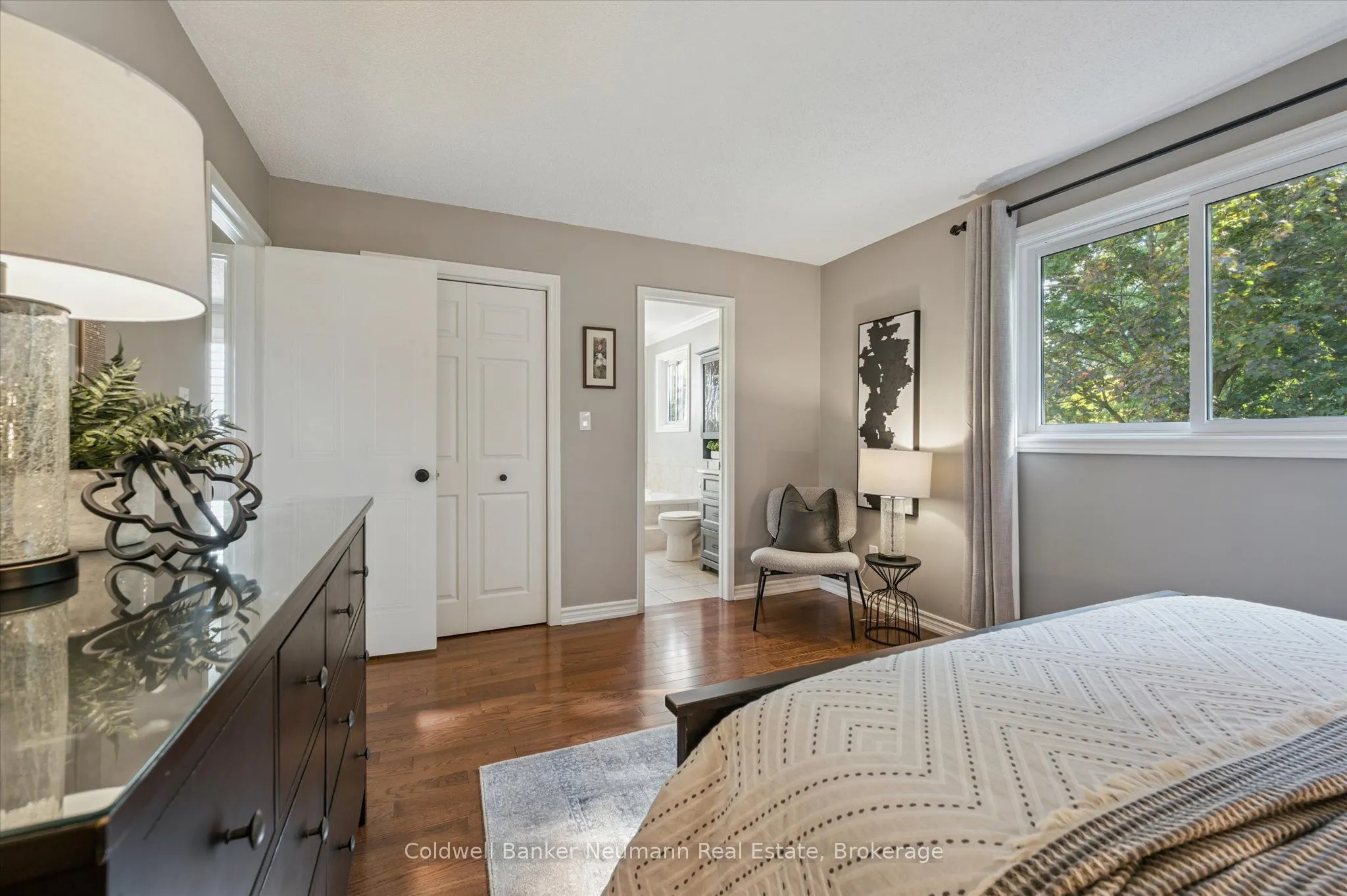 638 Holman Crescent