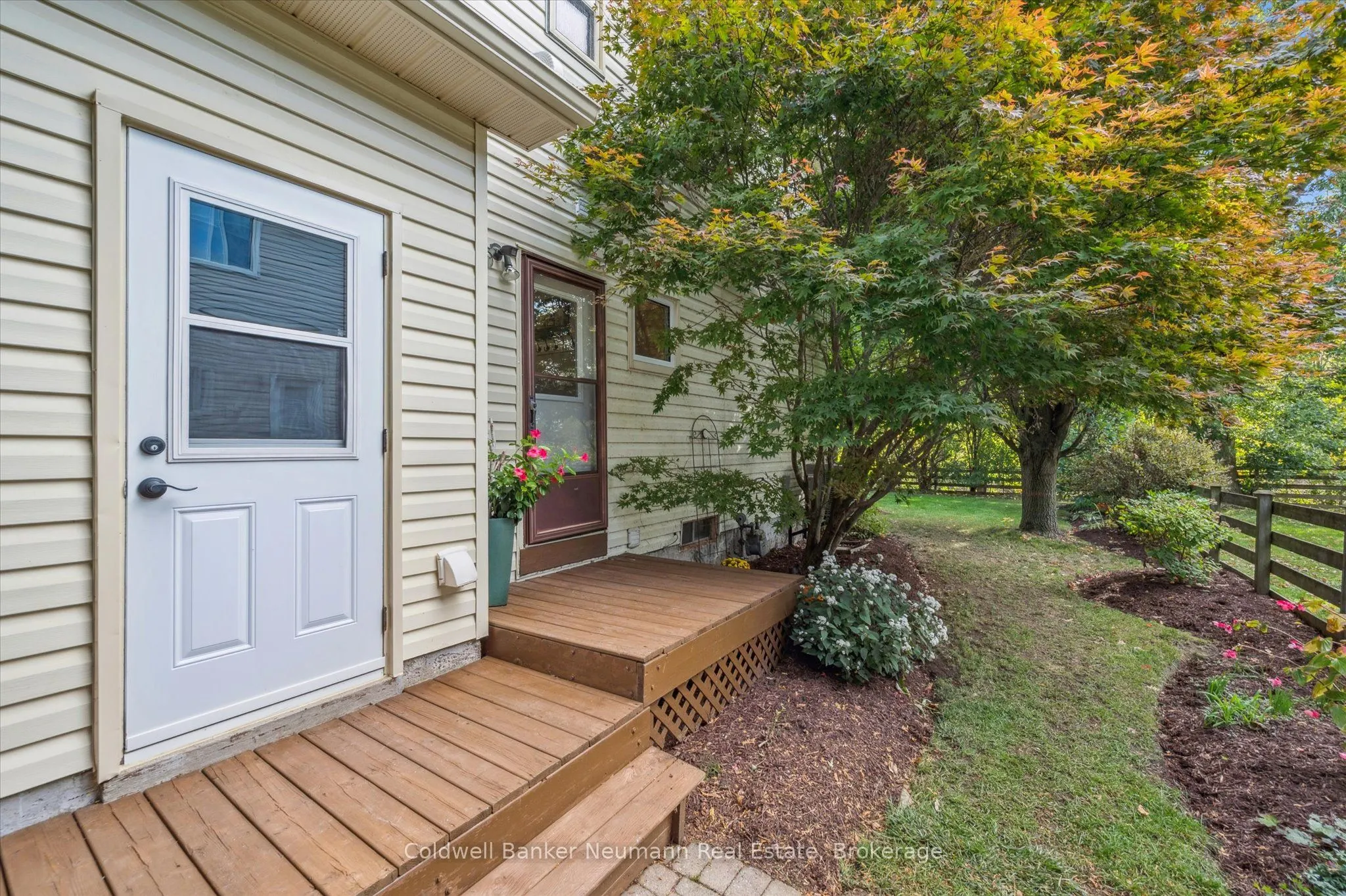 638 Holman Crescent