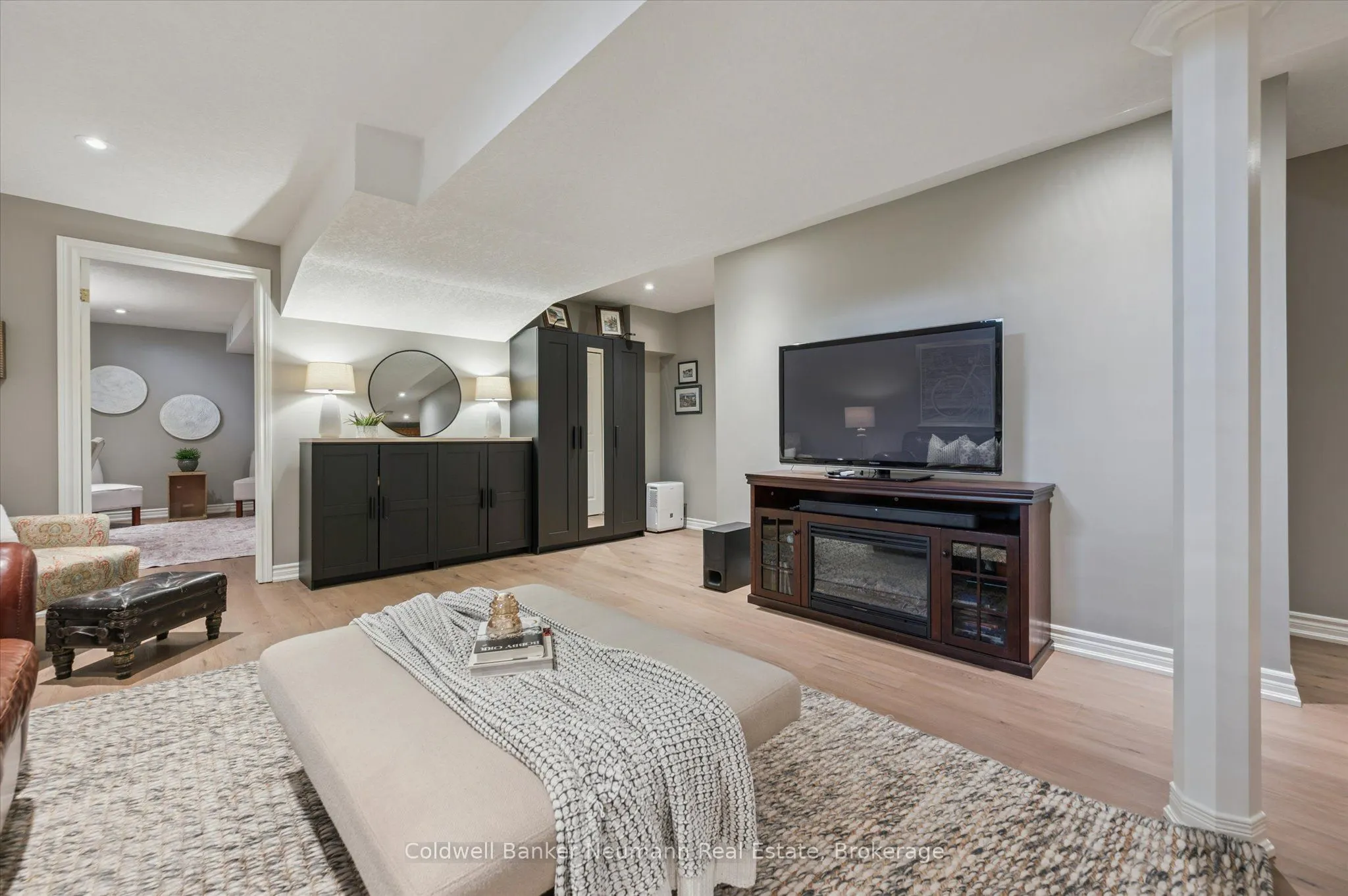 638 Holman Crescent
