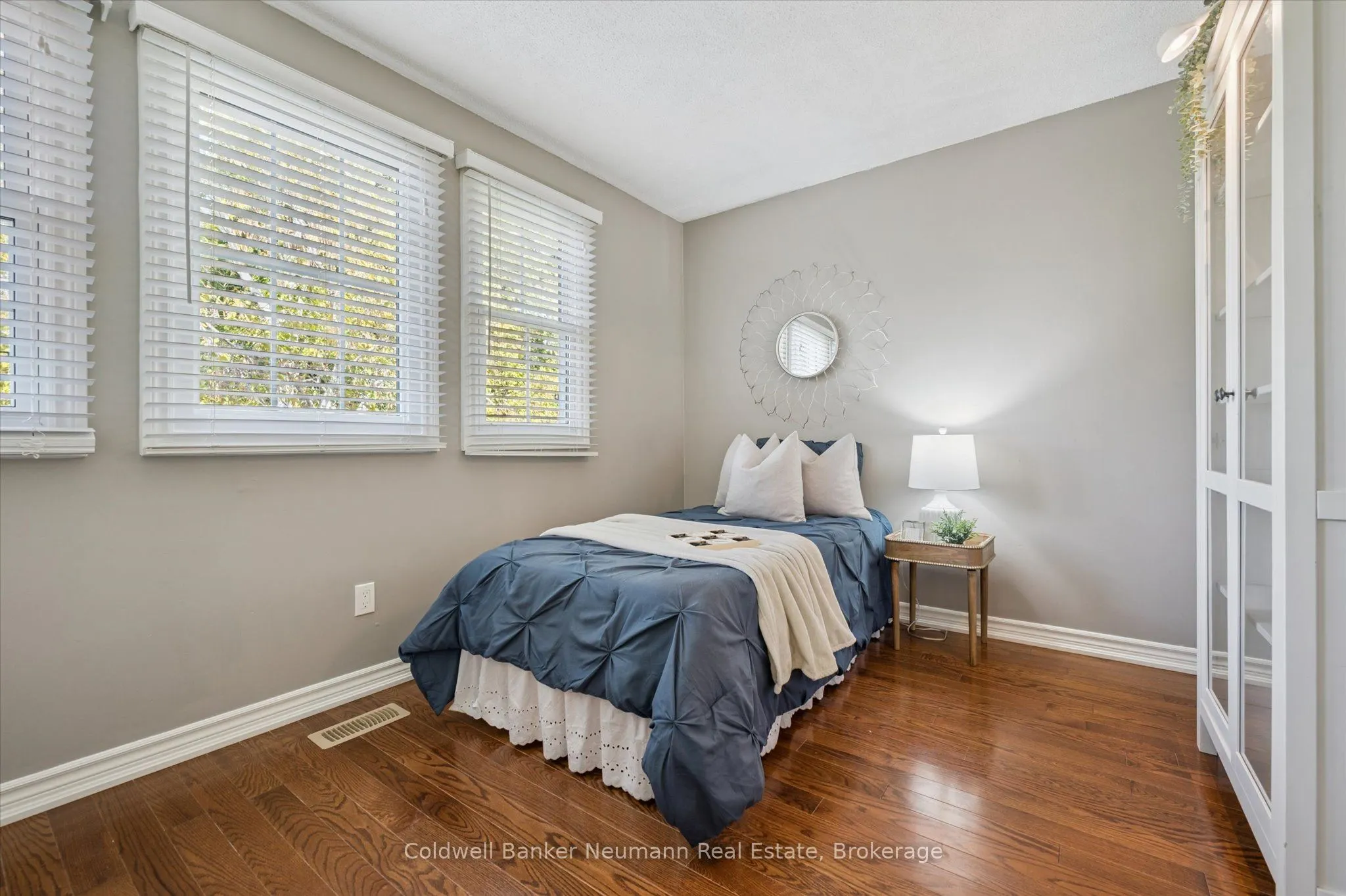 638 Holman Crescent