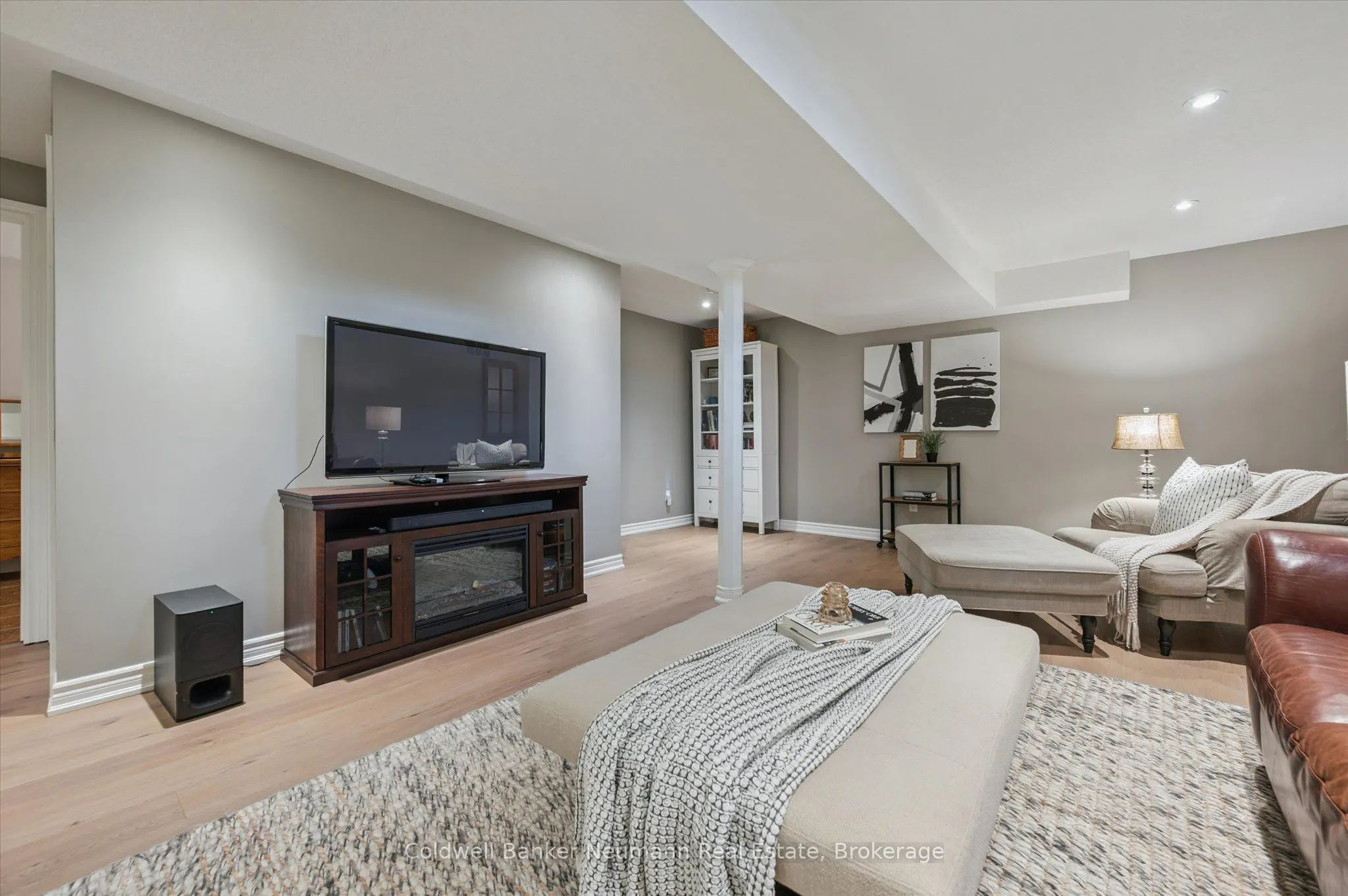 638 Holman Crescent