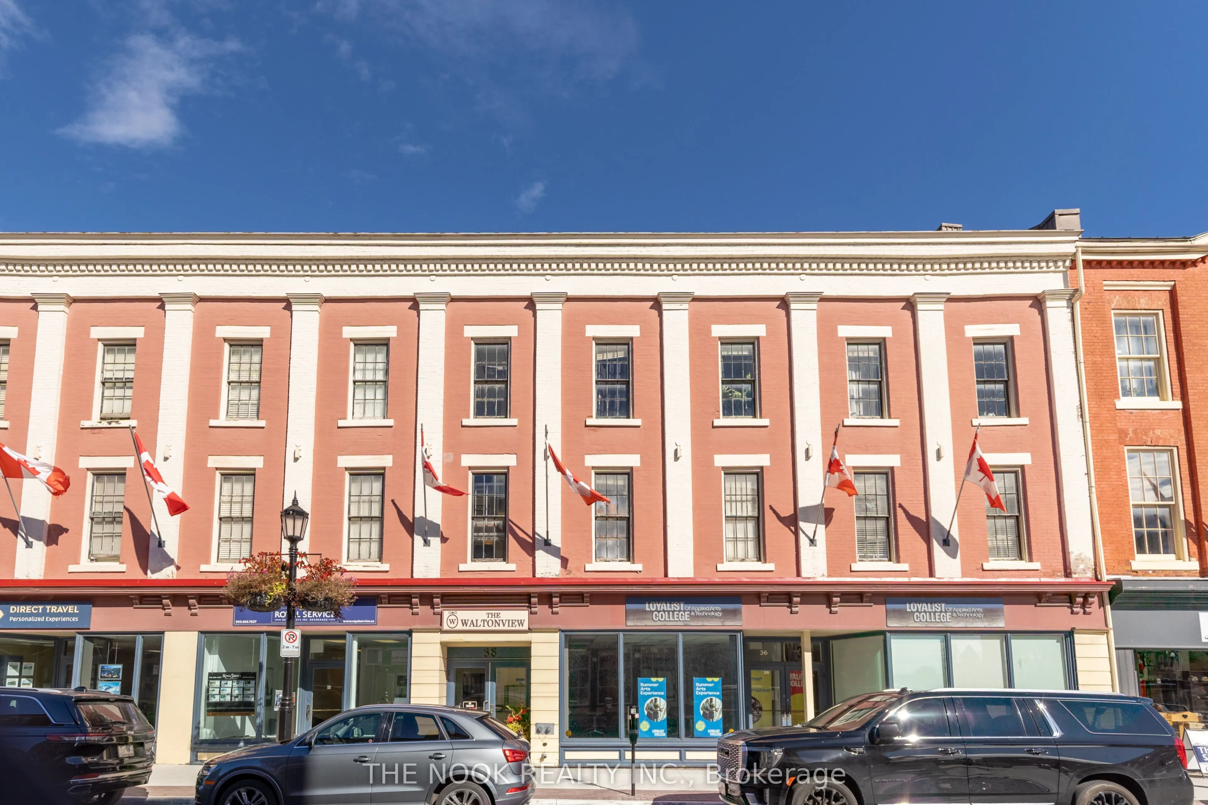 38 Walton Street, #308