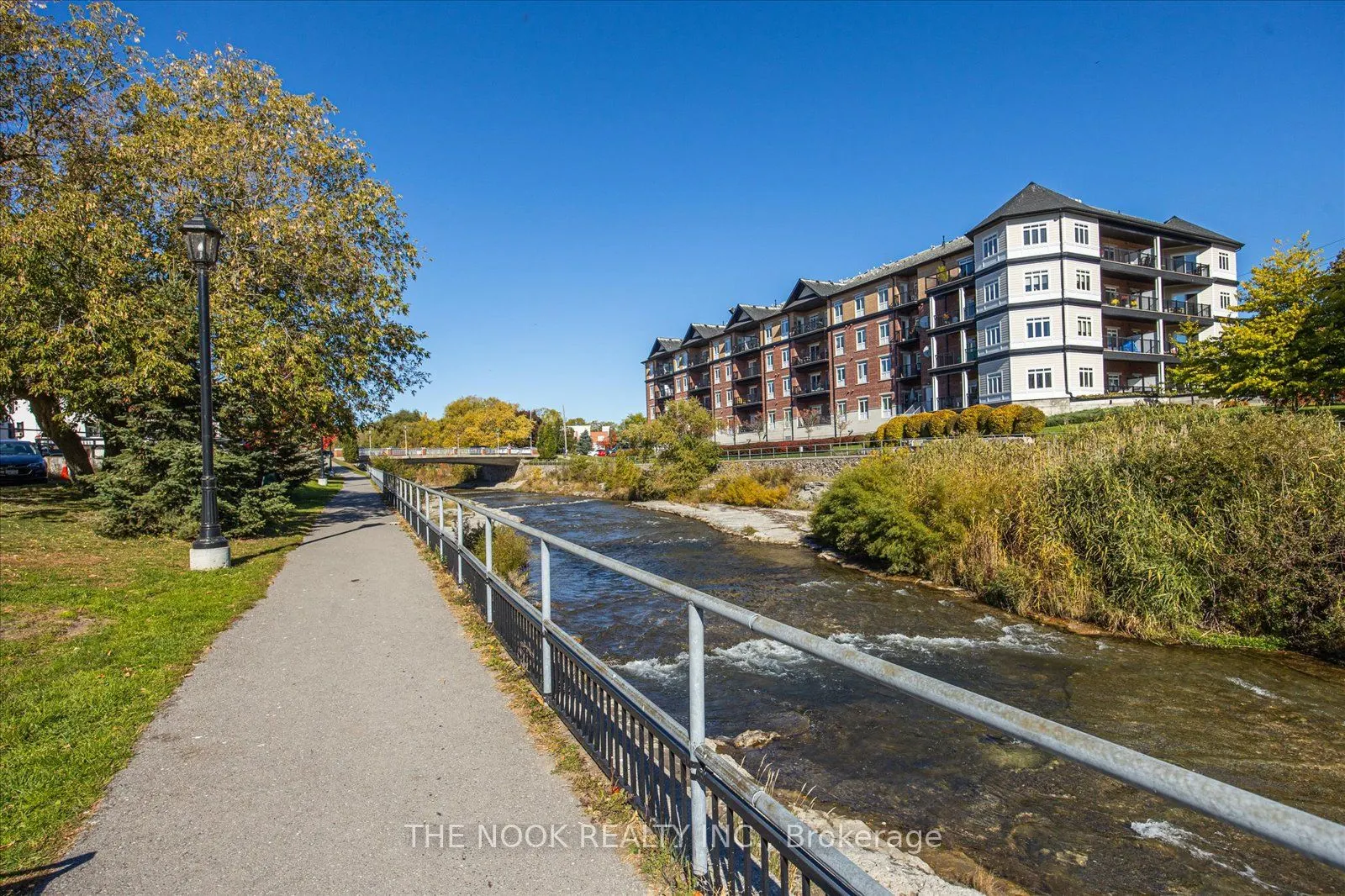 38 Walton Street, #308