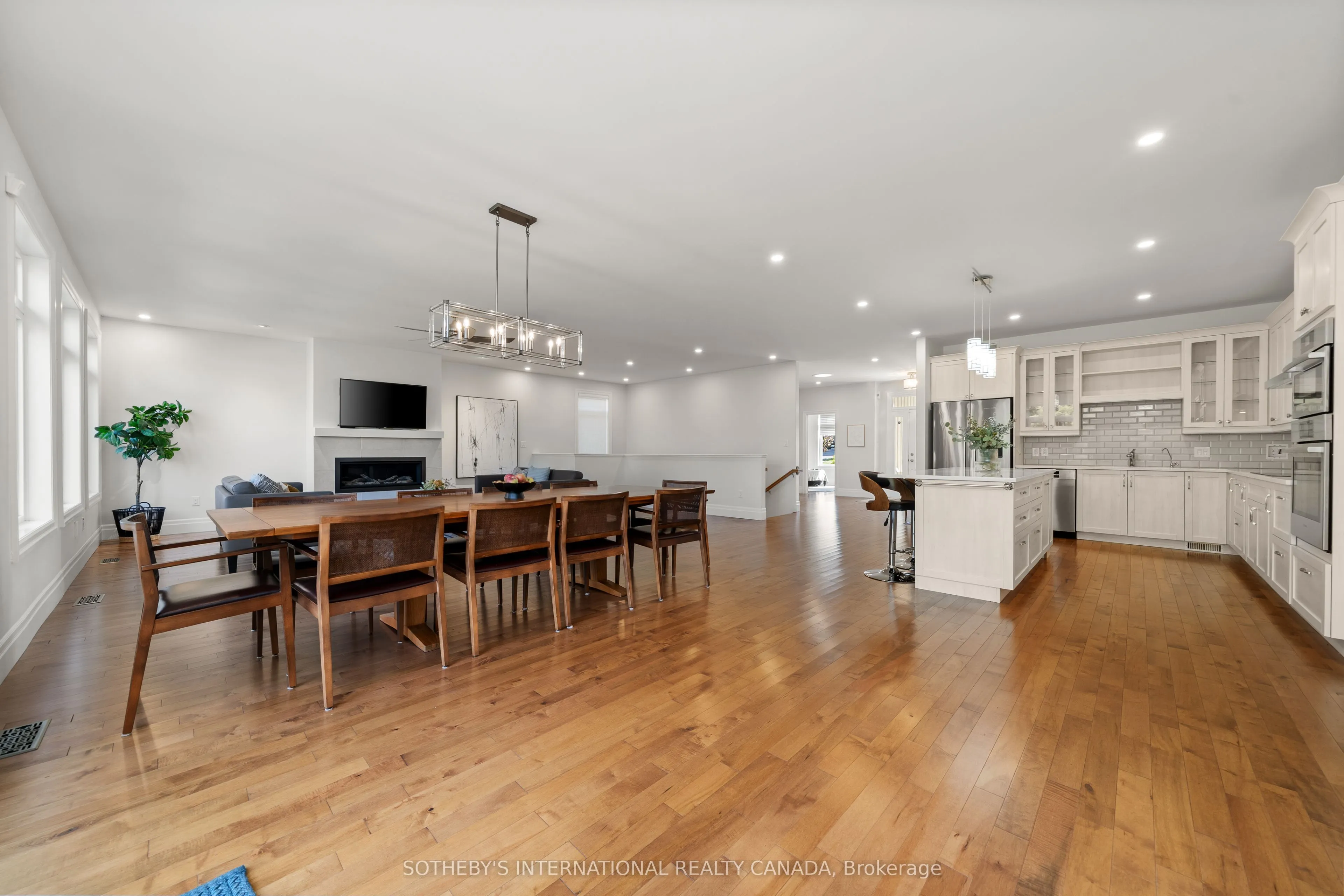 30 Pine Ridge Drive