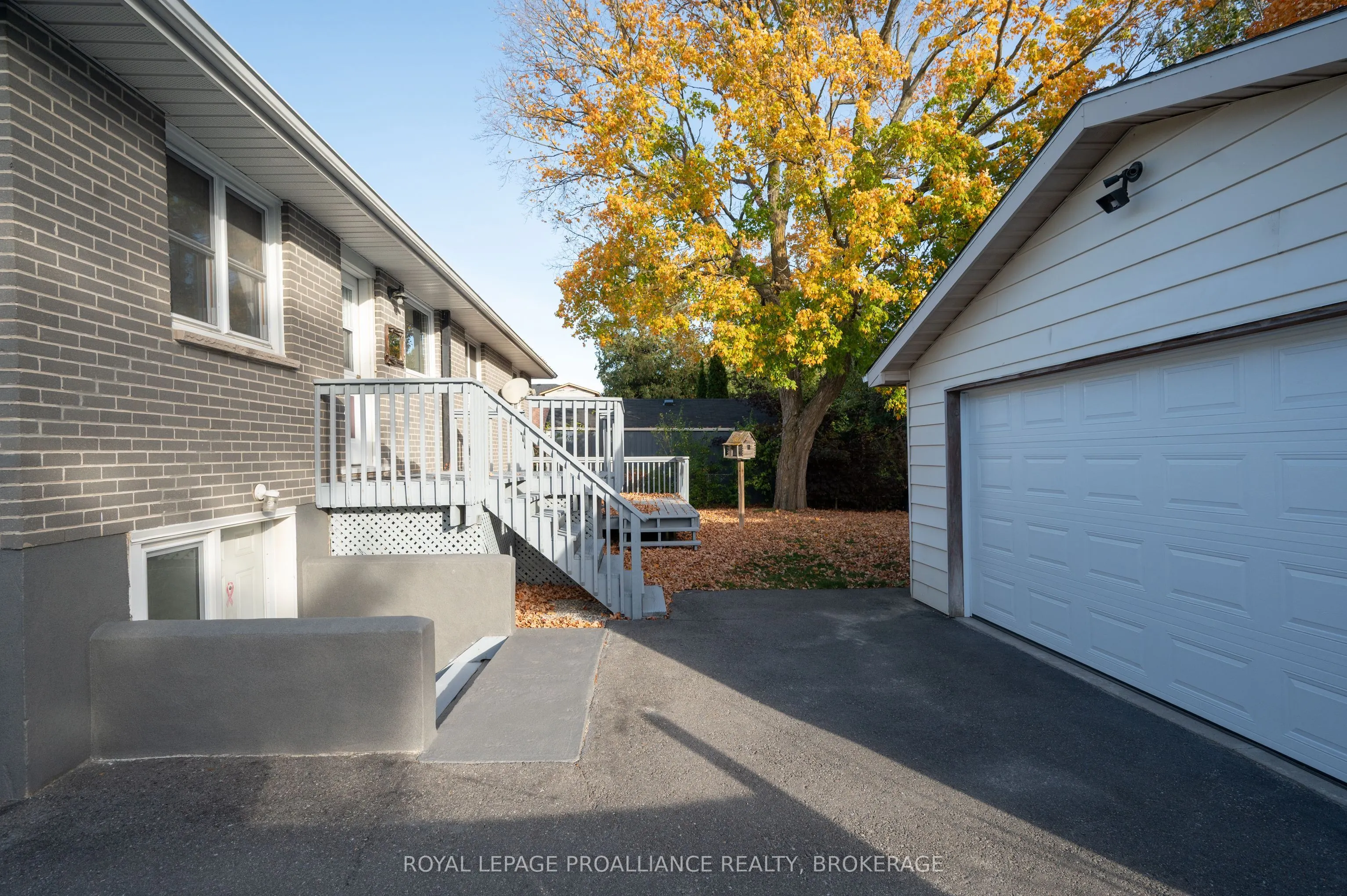 855 Woodbine Road