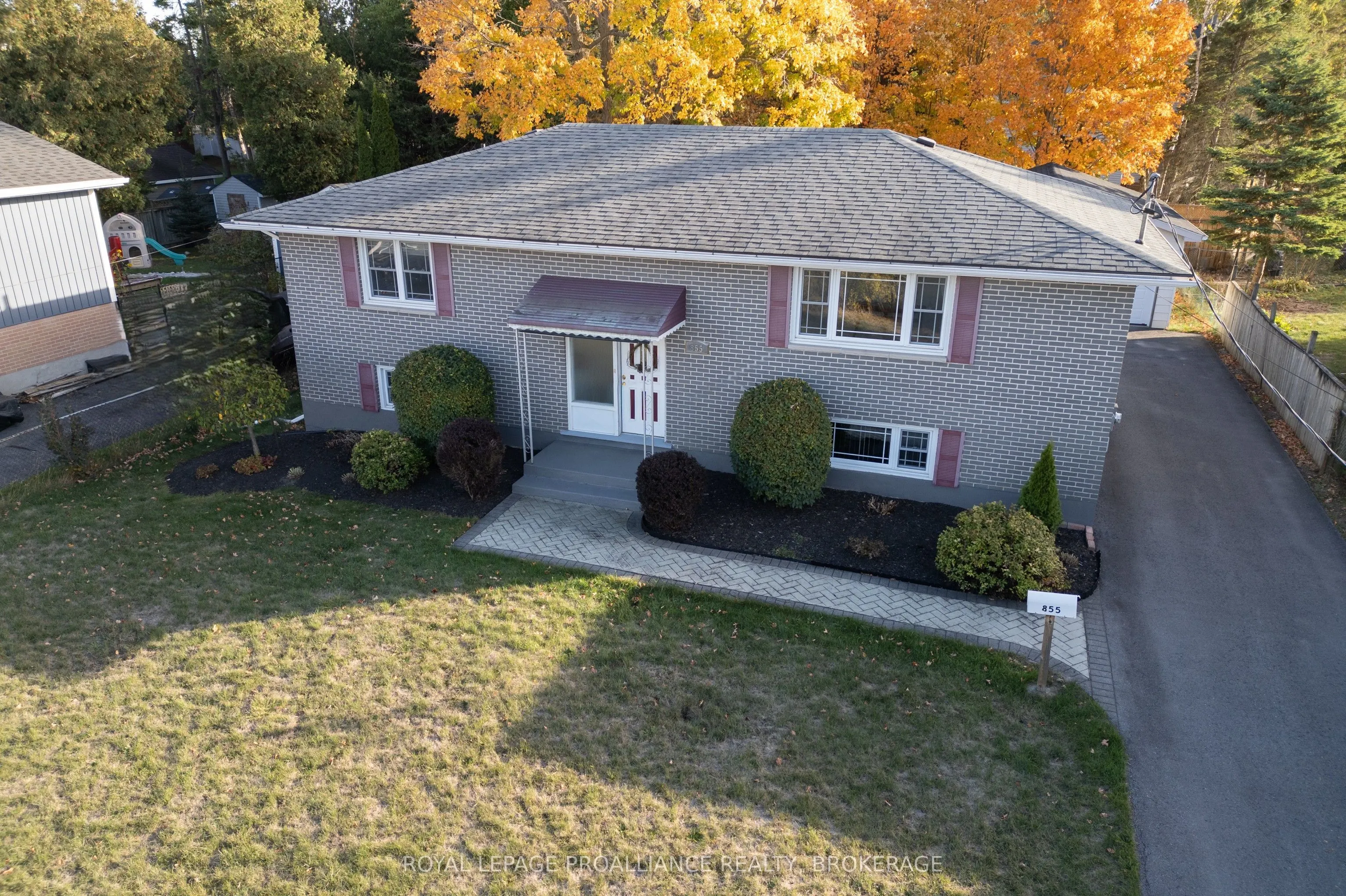 855 Woodbine Road
