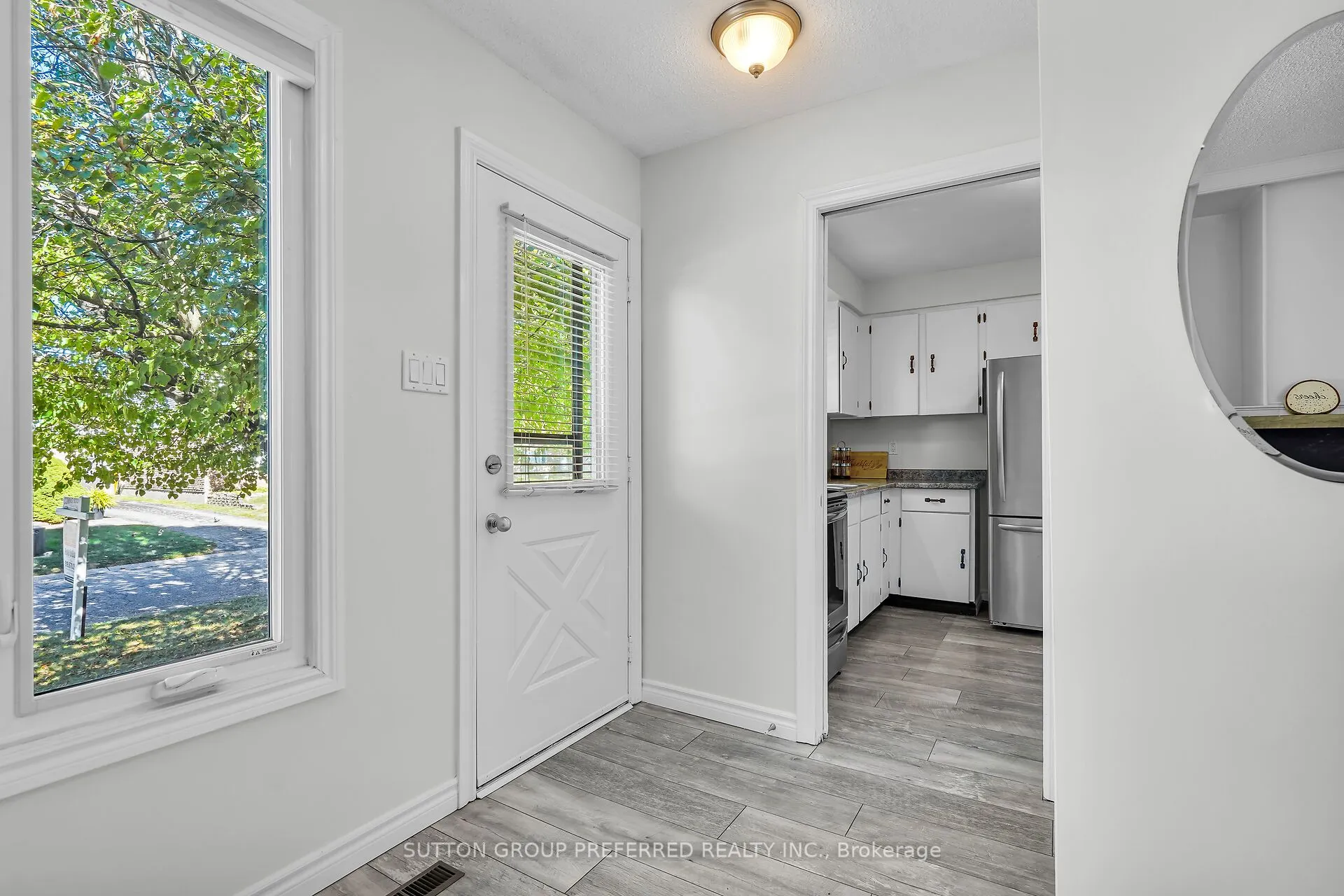 34 Hearthside Place