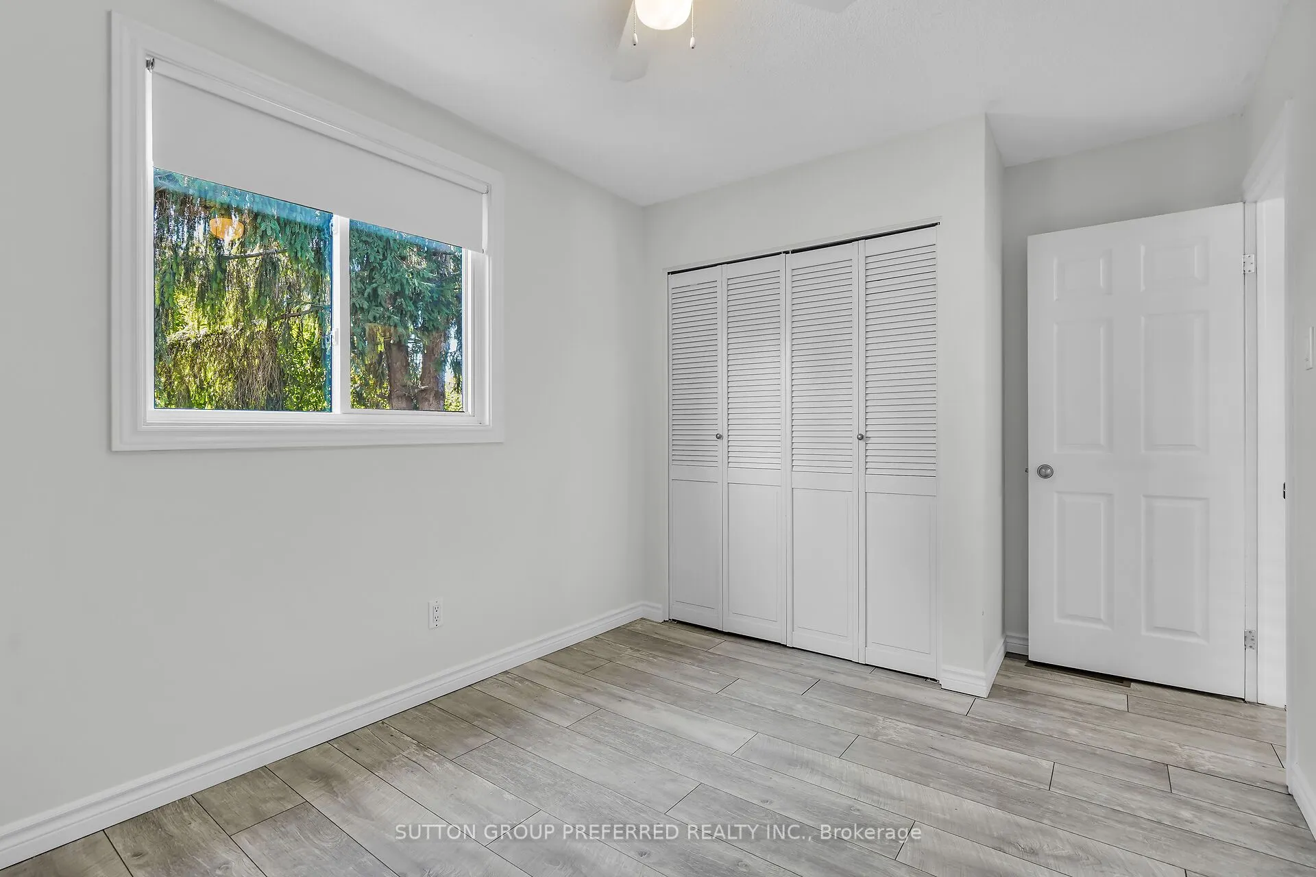 34 Hearthside Place