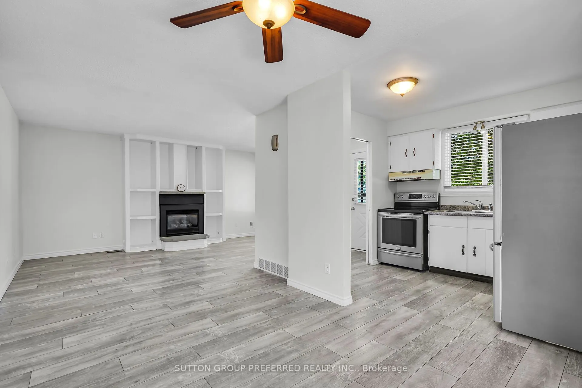 34 Hearthside Place