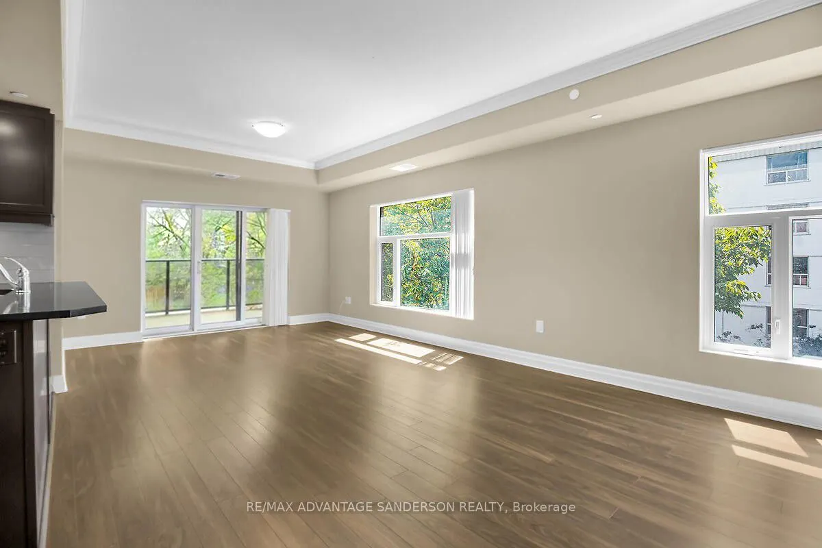 89 Ridout Street S, #304