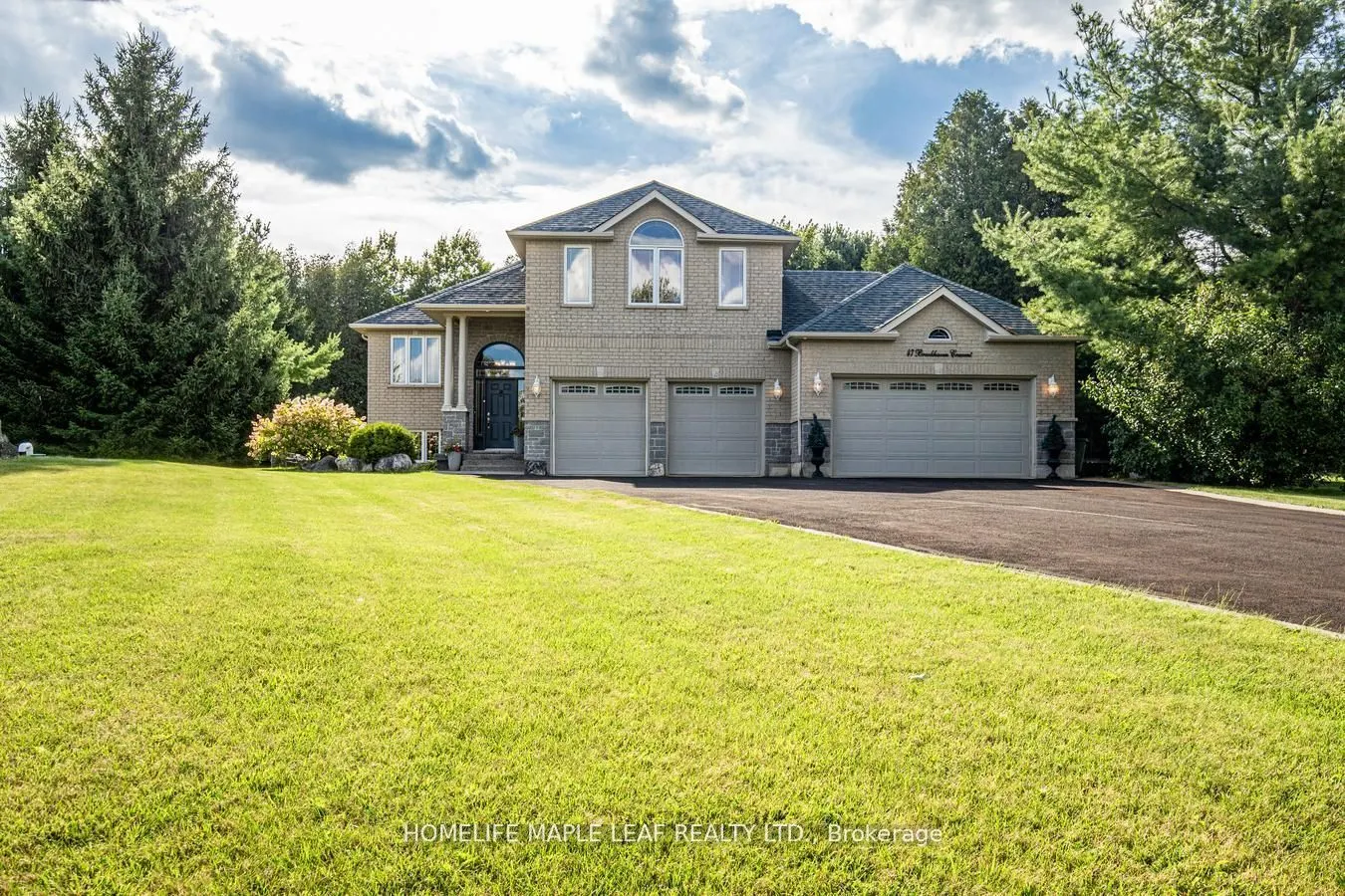47 Brookhaven Crescent