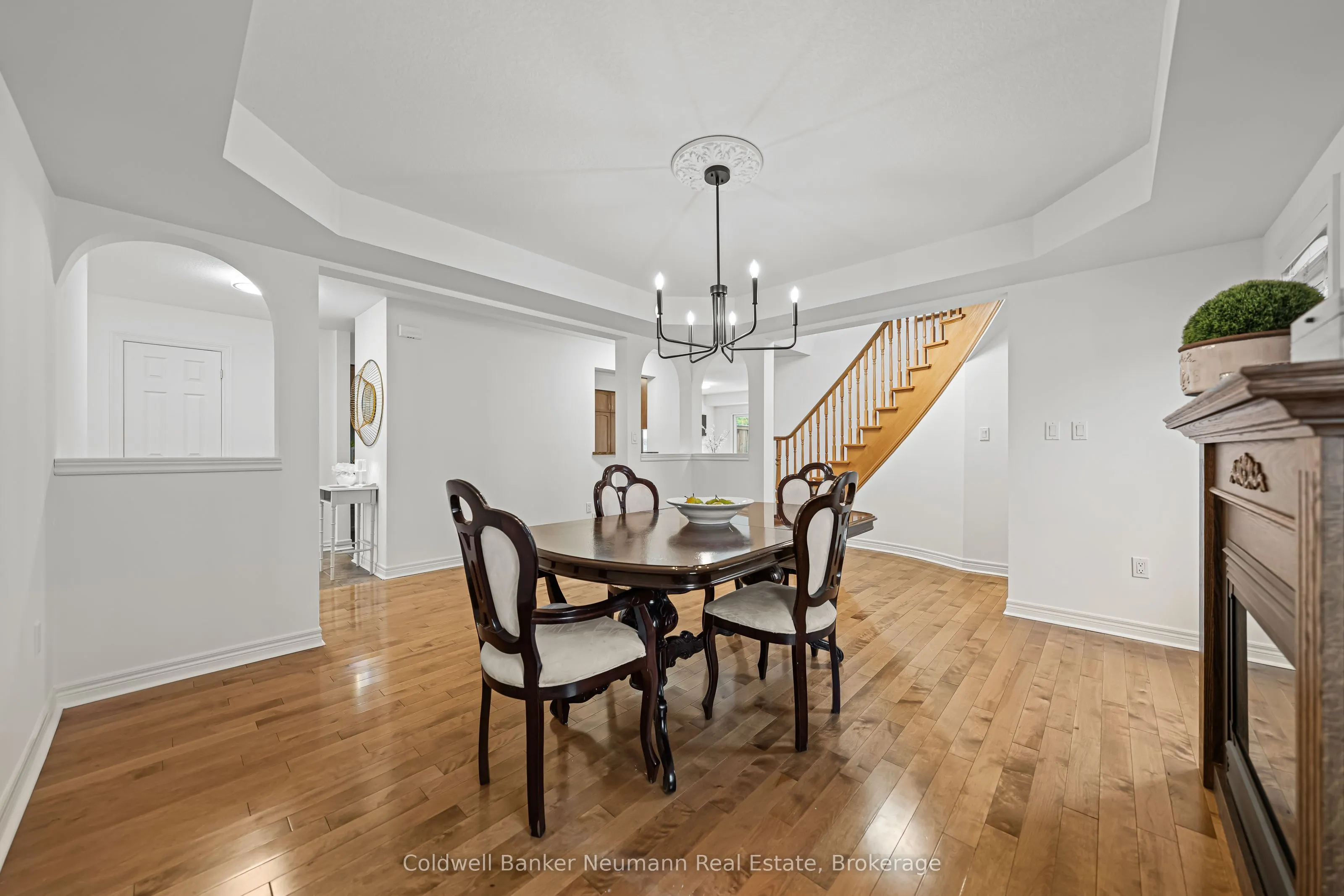 42 Mcarthur Drive