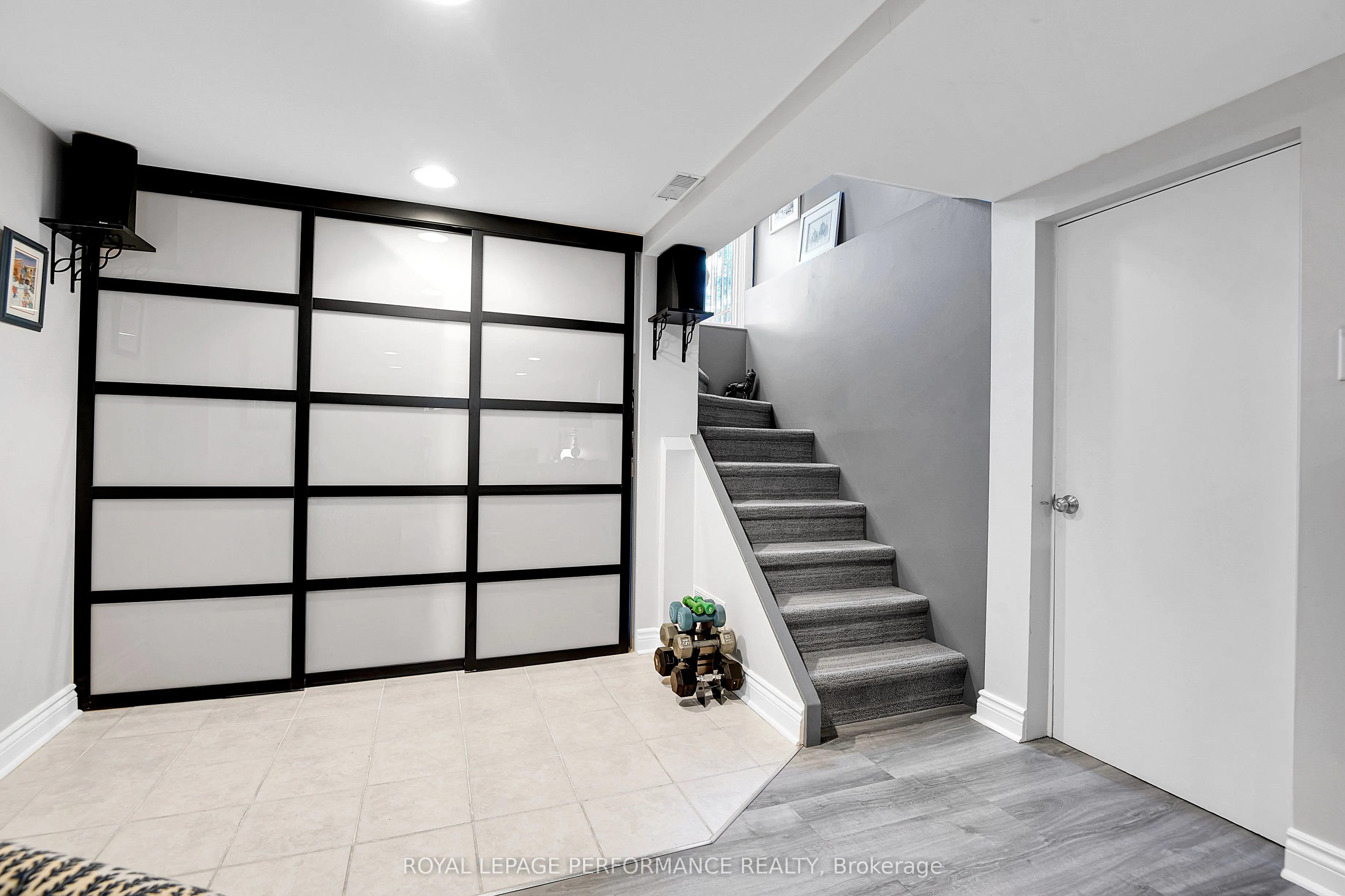 2239 Webster Avenue