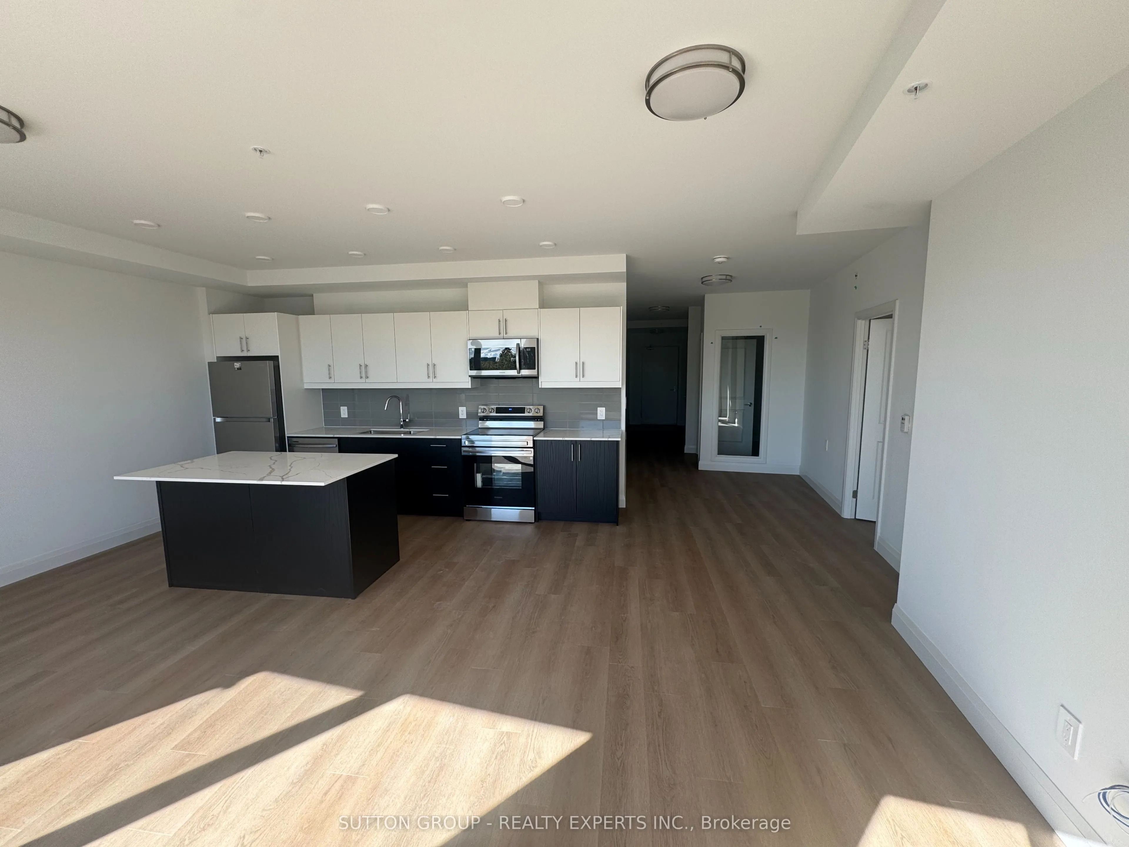 1333 Weber Street E, #305