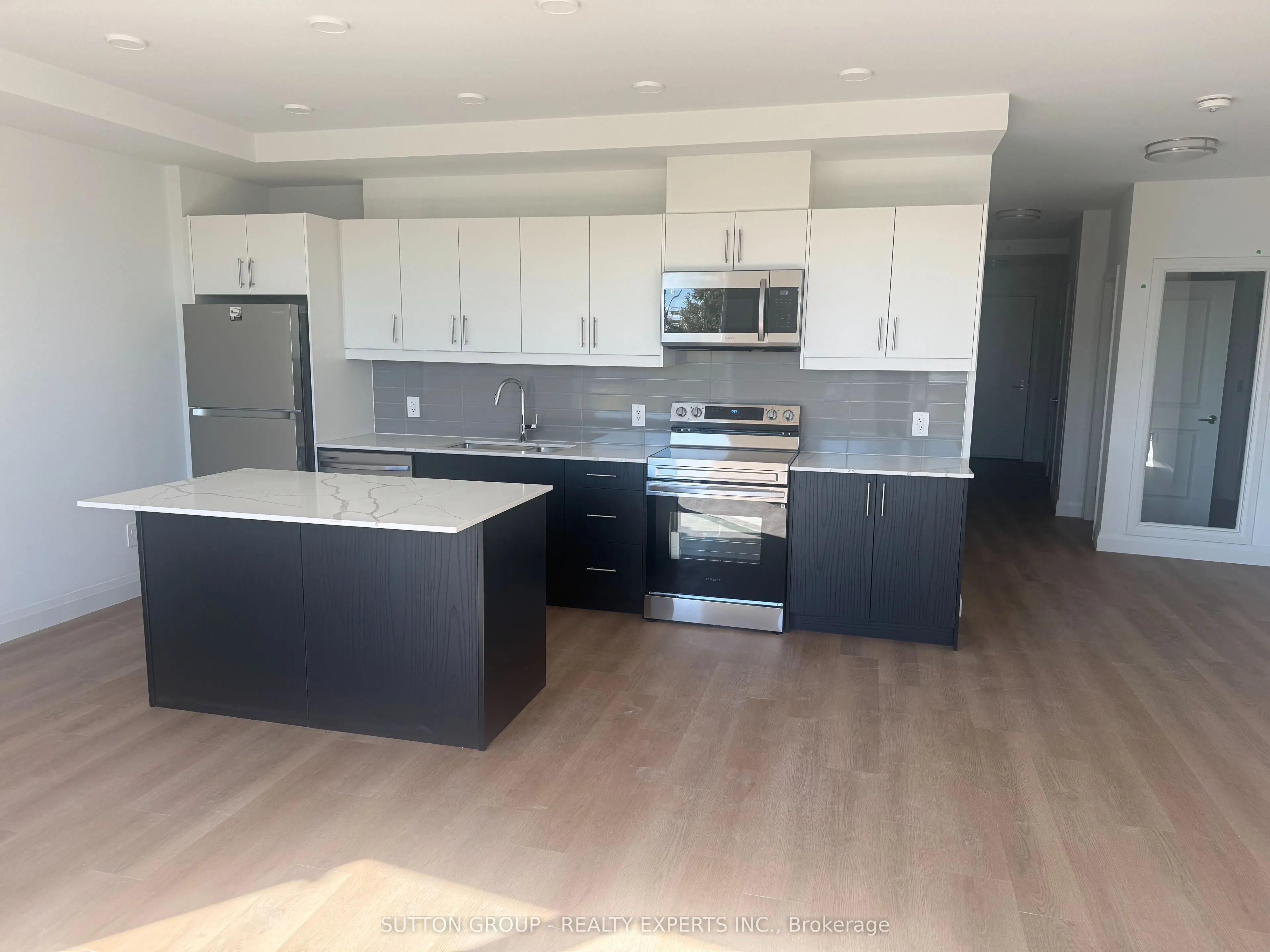 1333 Weber Street E, #305