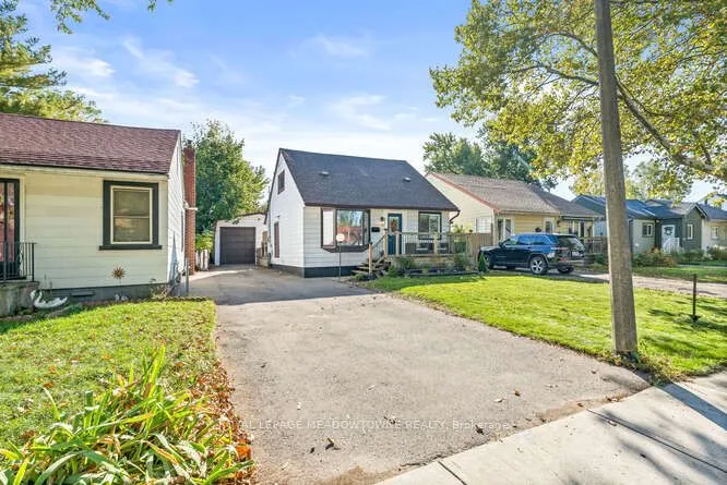 284 Ivon Avenue
