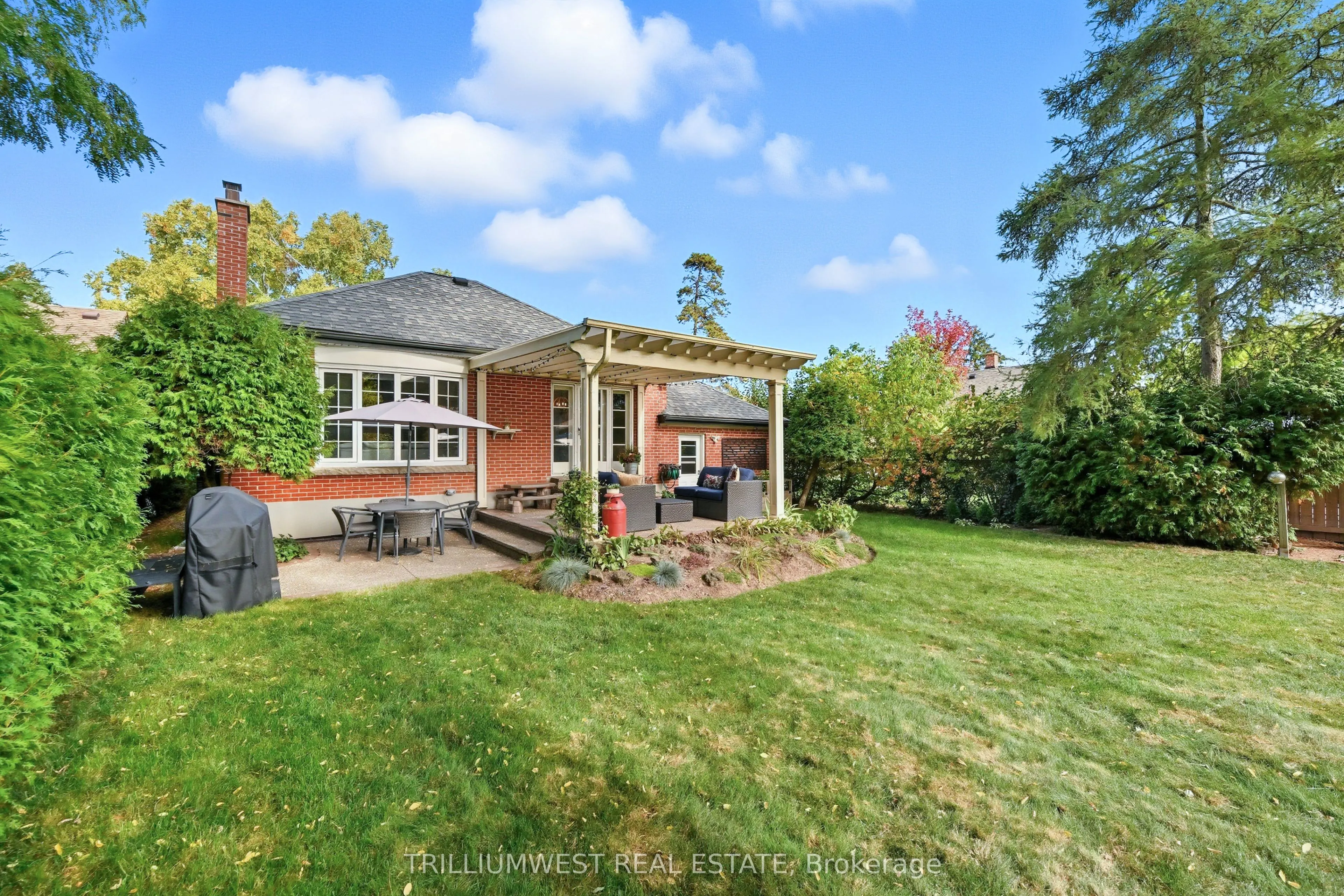 7 Avalon Avenue