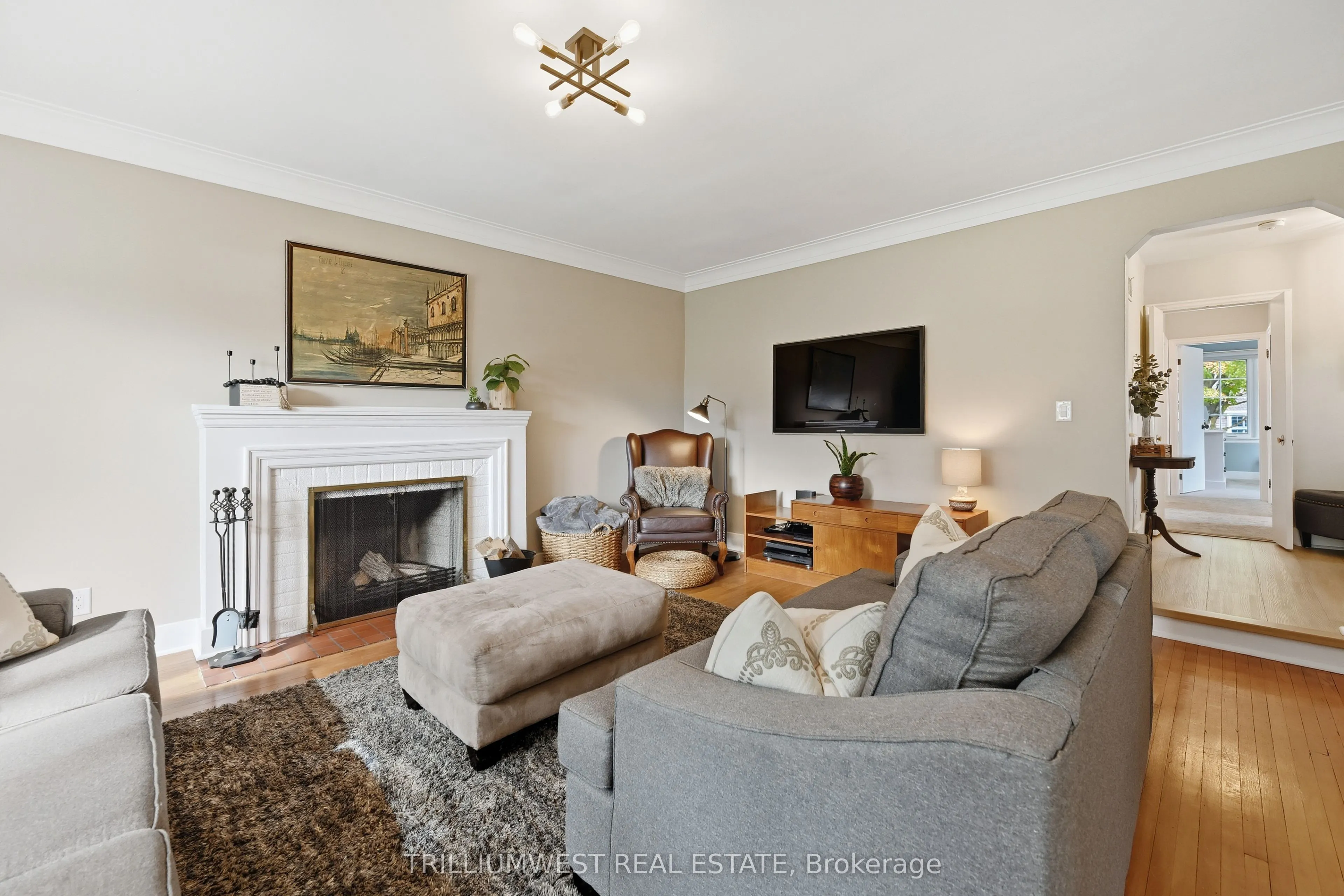 7 Avalon Avenue